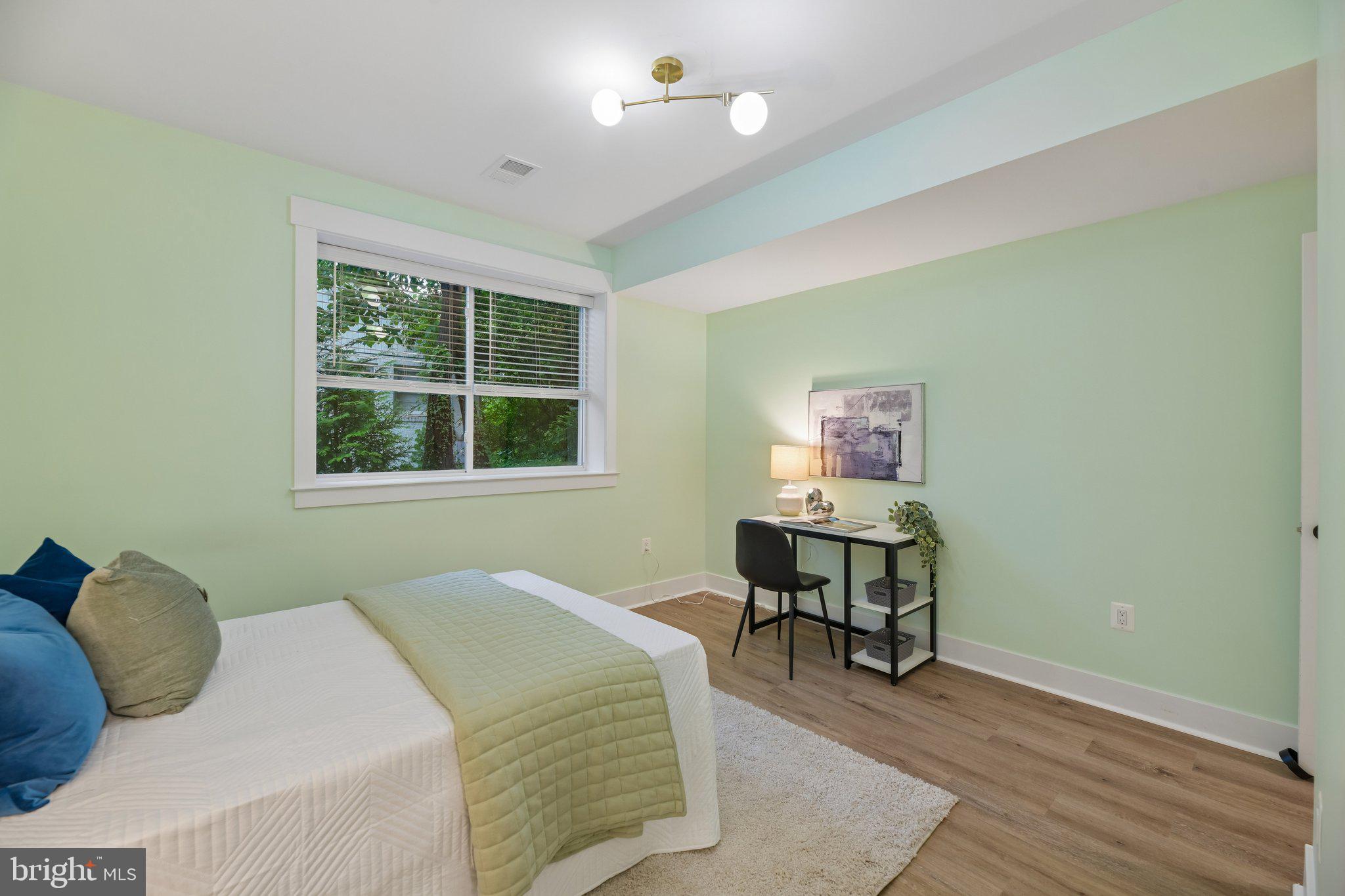 MOUNT DANIEL - Residential