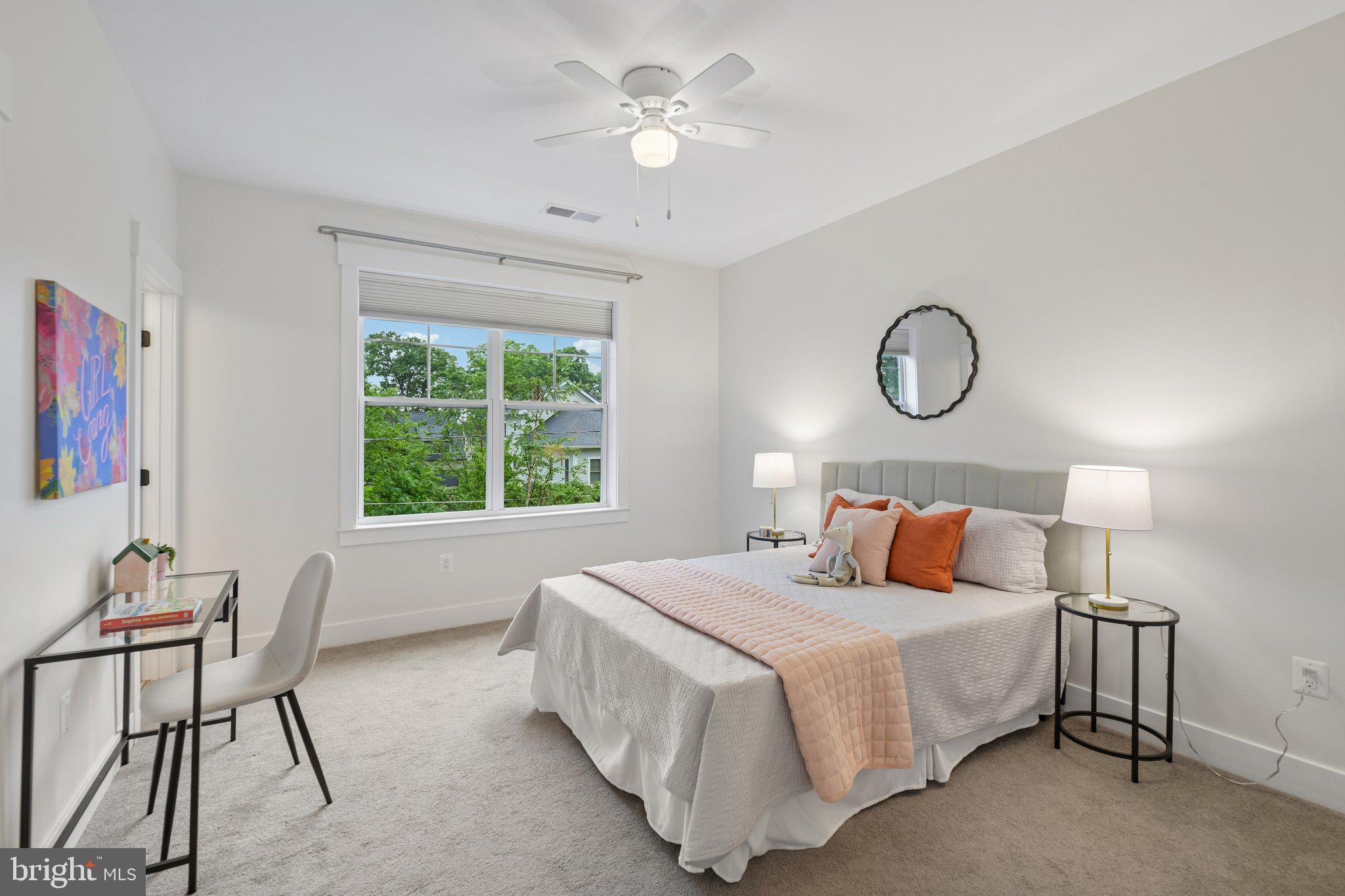 MOUNT DANIEL - Residential