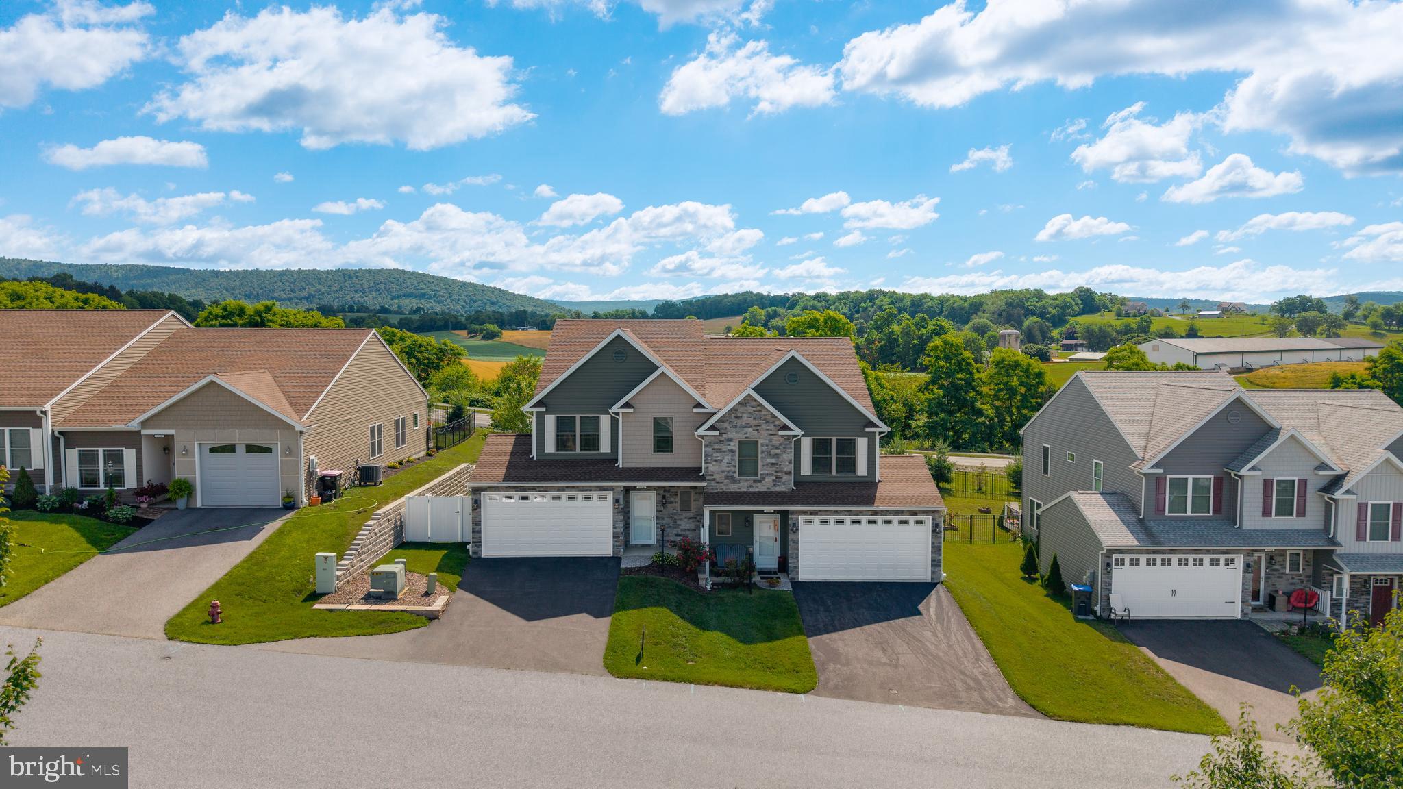 FARMSPRING ESTATES - Residential
