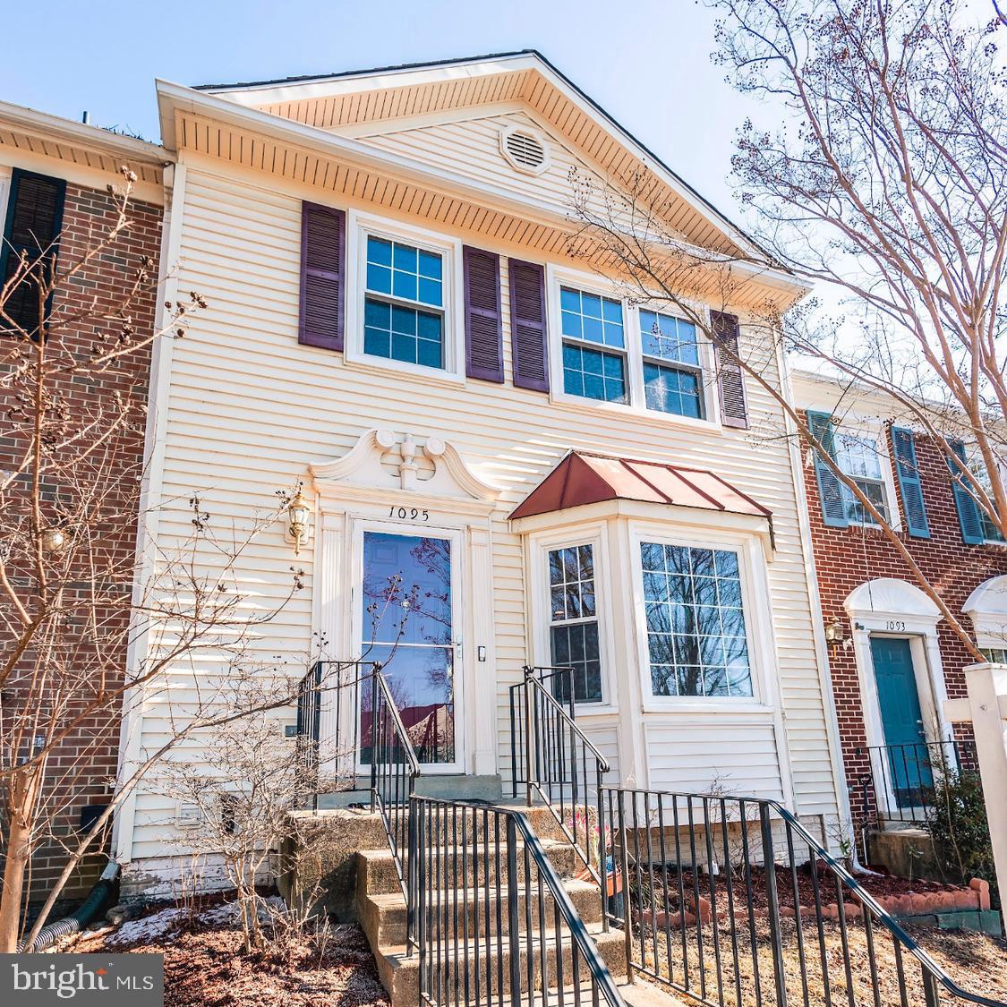 POTOMAC CROSSING - Residential