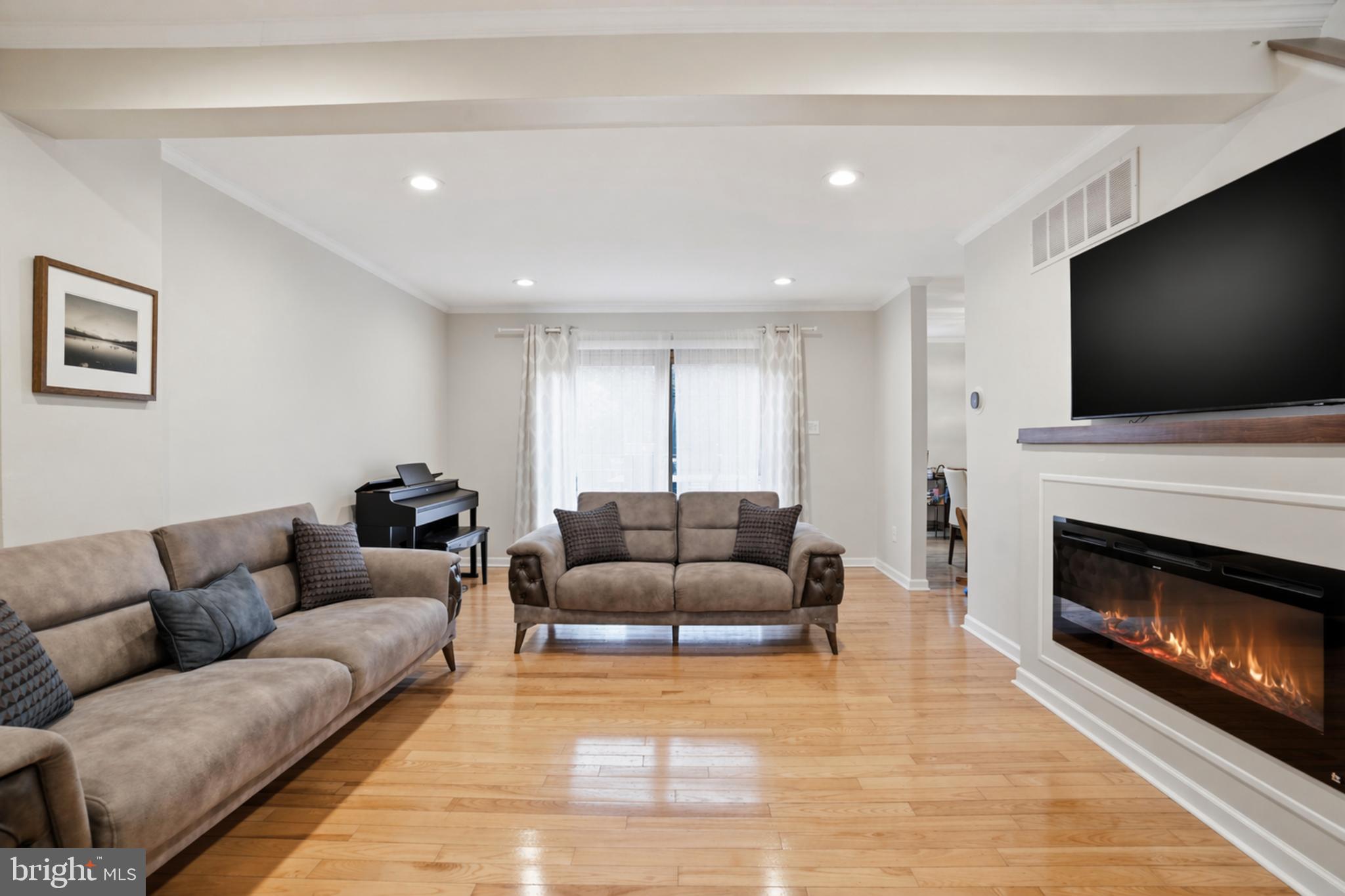TAREYTON ESTATES - Residential