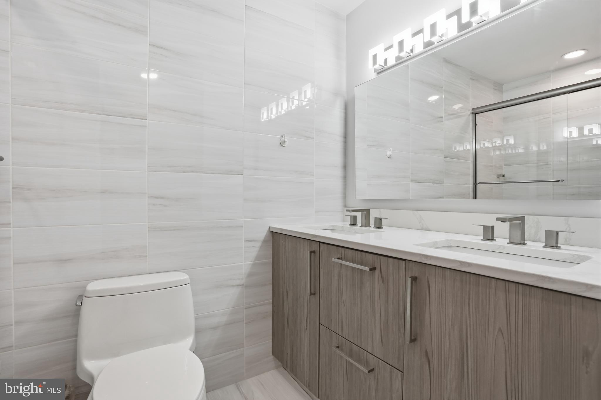 TAREYTON ESTATES - Residential
