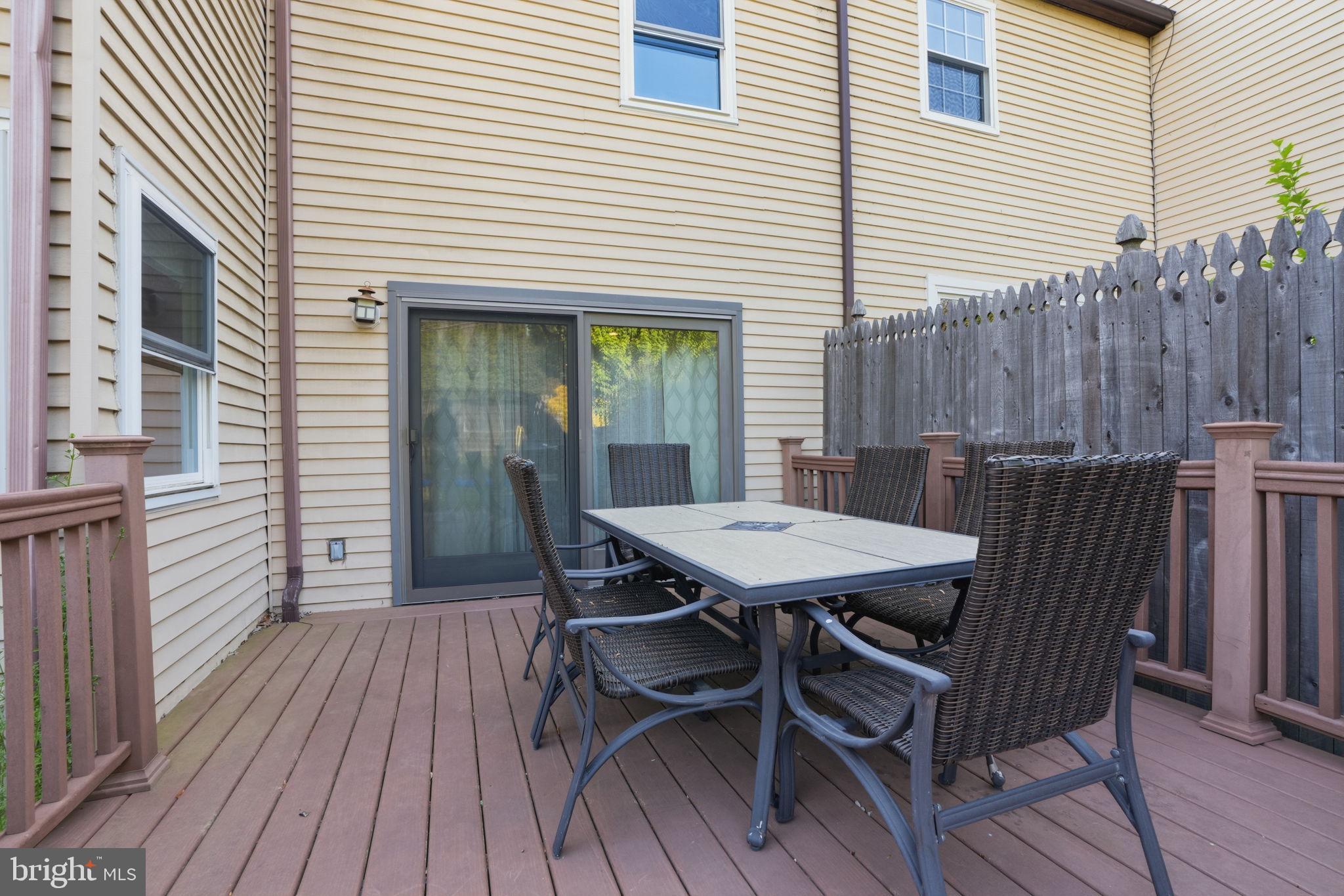 TAREYTON ESTATES - Residential