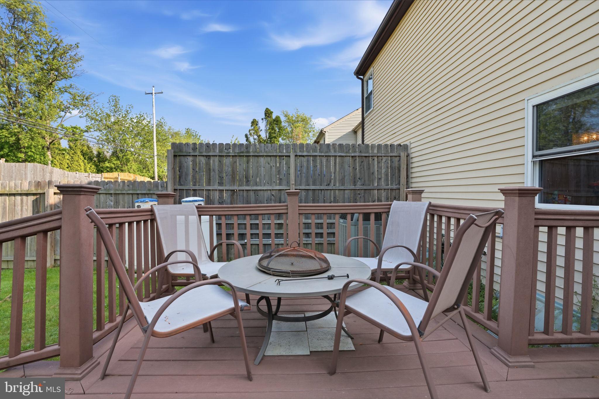 TAREYTON ESTATES - Residential