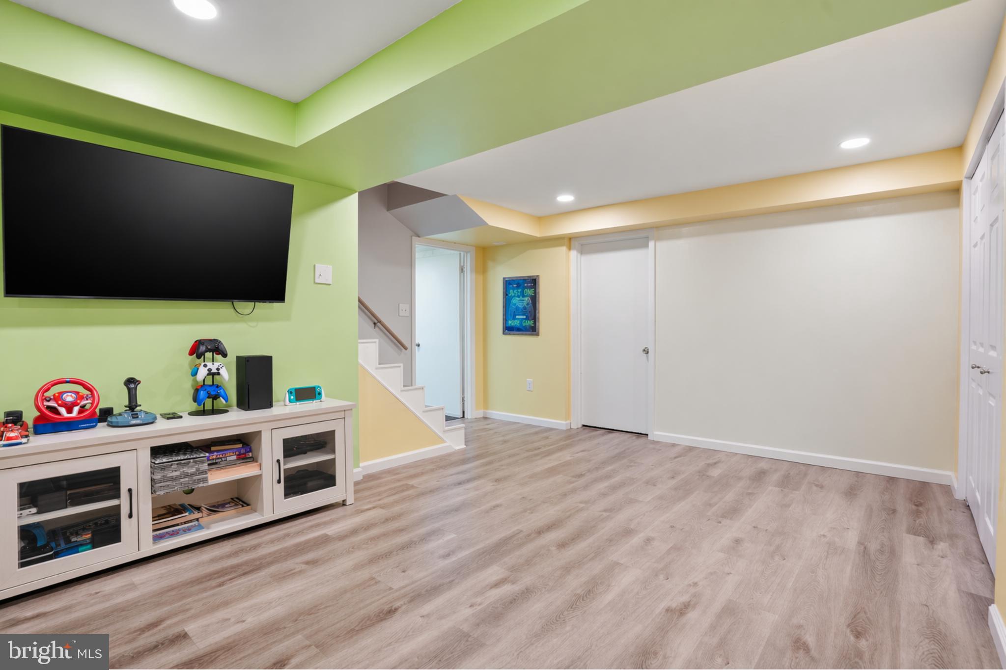 TAREYTON ESTATES - Residential