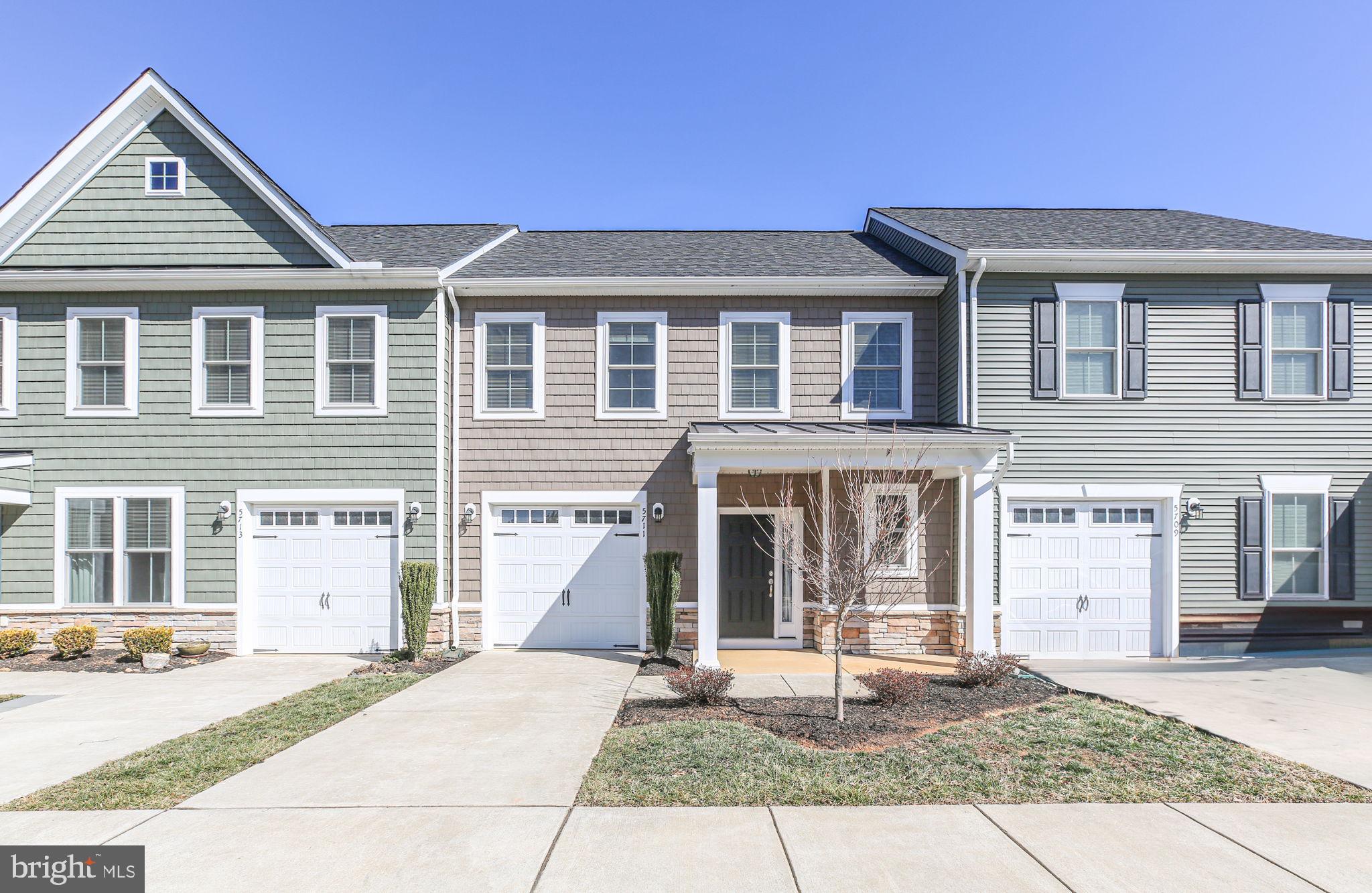 VILLAS AT SALEM CHURCH - Residential