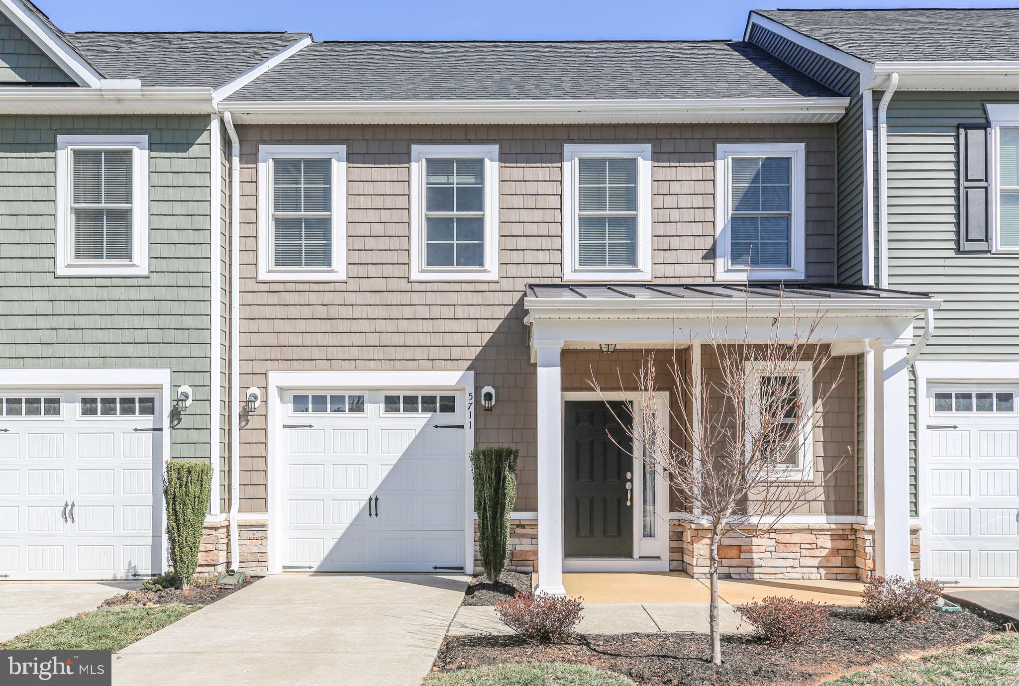 VILLAS AT SALEM CHURCH - Residential