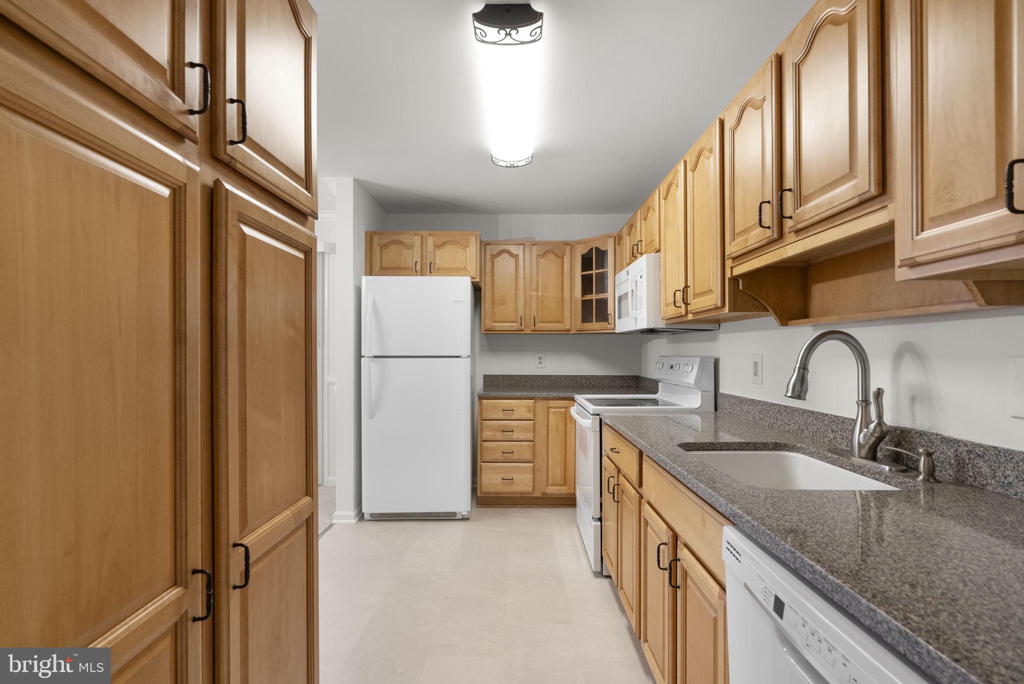 CHURCHILL TOWN SECTOR - Residential