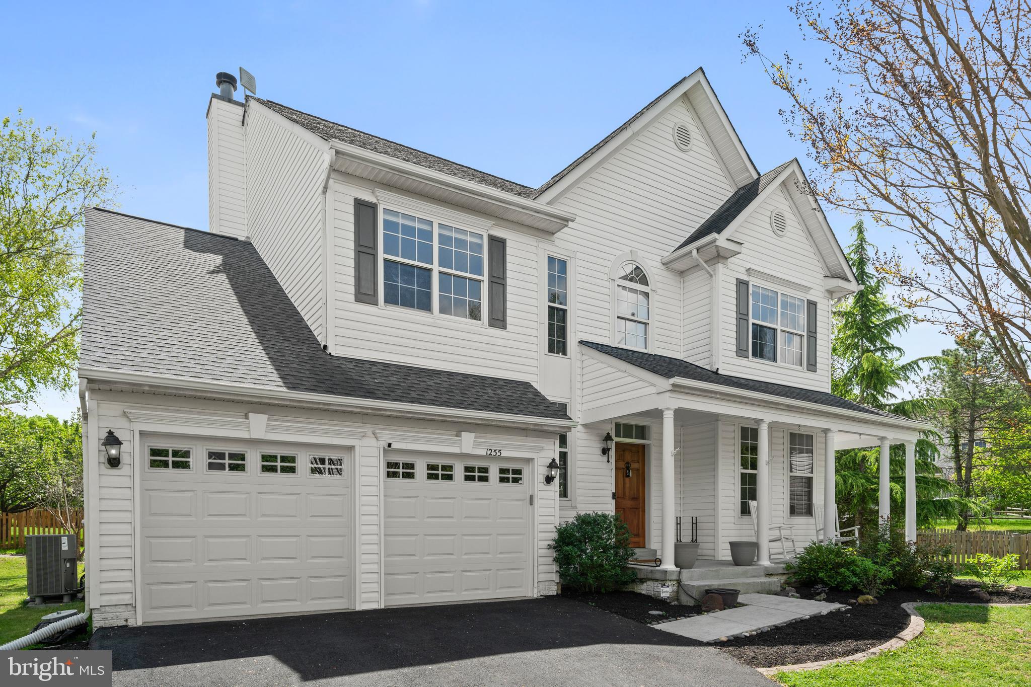 POTOMAC CROSSING - Residential