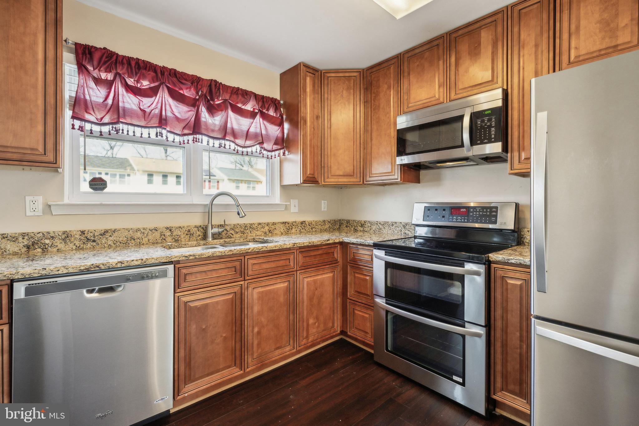 ACTON VILLAGE - Residential