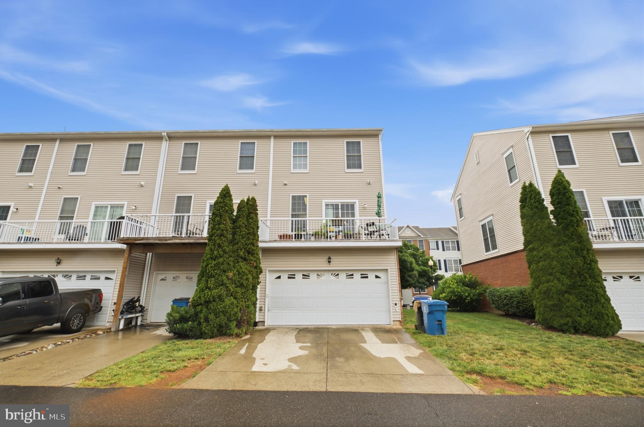 AMBERLEA AT SOUTH RIDING - Residential