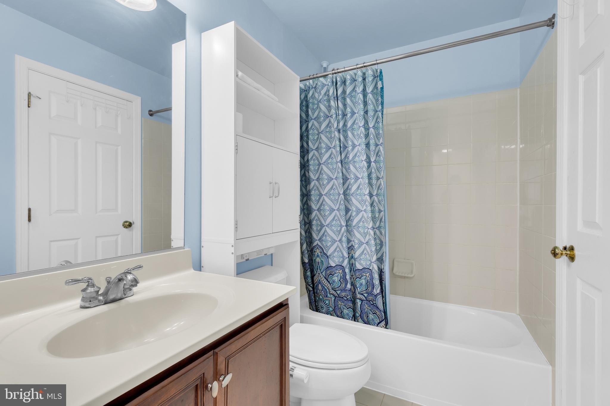 AMBERLEA AT SOUTH RIDING - Residential