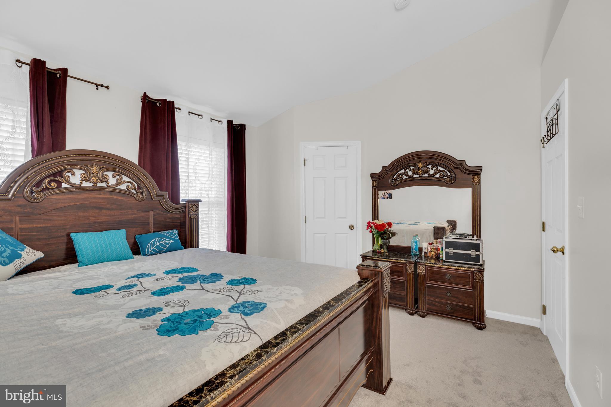 AMBERLEA AT SOUTH RIDING - Residential
