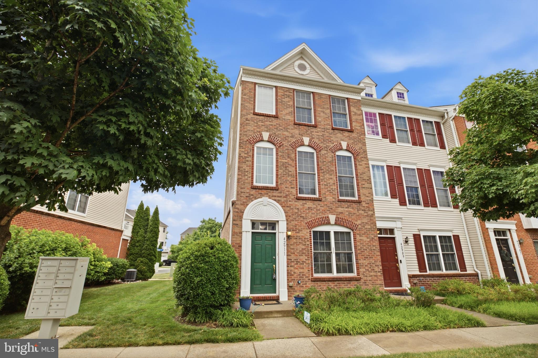 AMBERLEA AT SOUTH RIDING - Residential