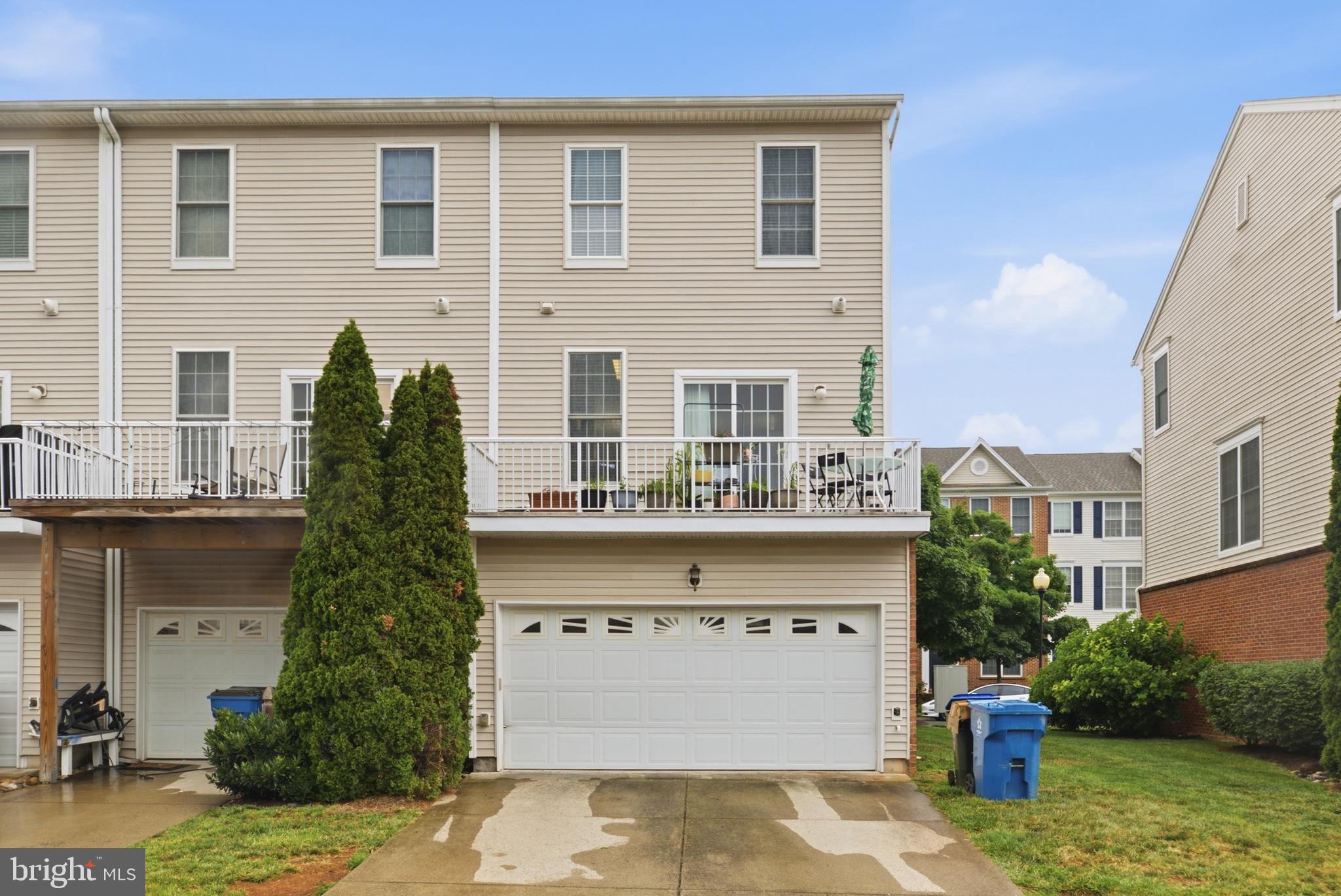 AMBERLEA AT SOUTH RIDING - Residential