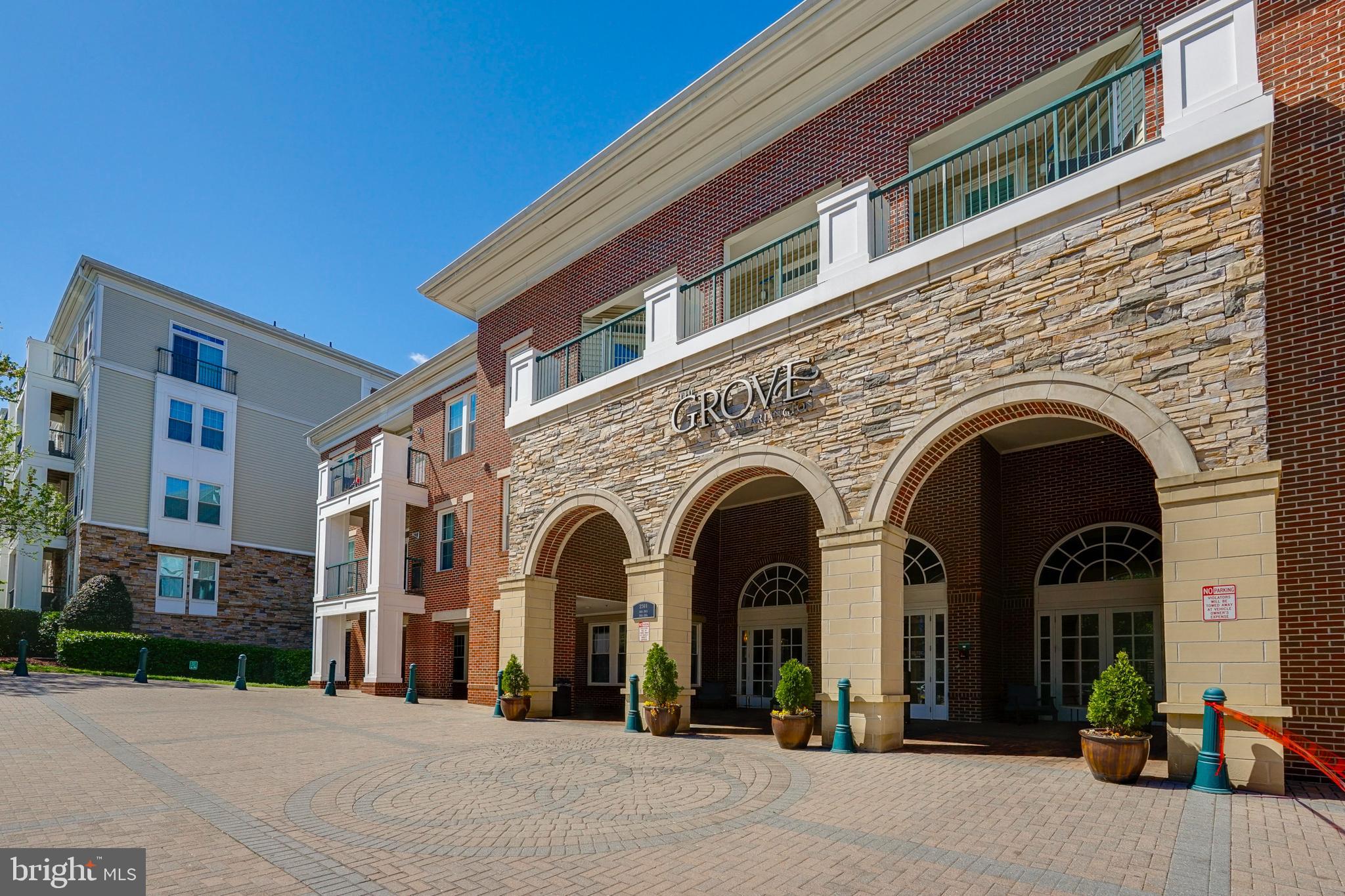 ARLINGTON - Residential Lease