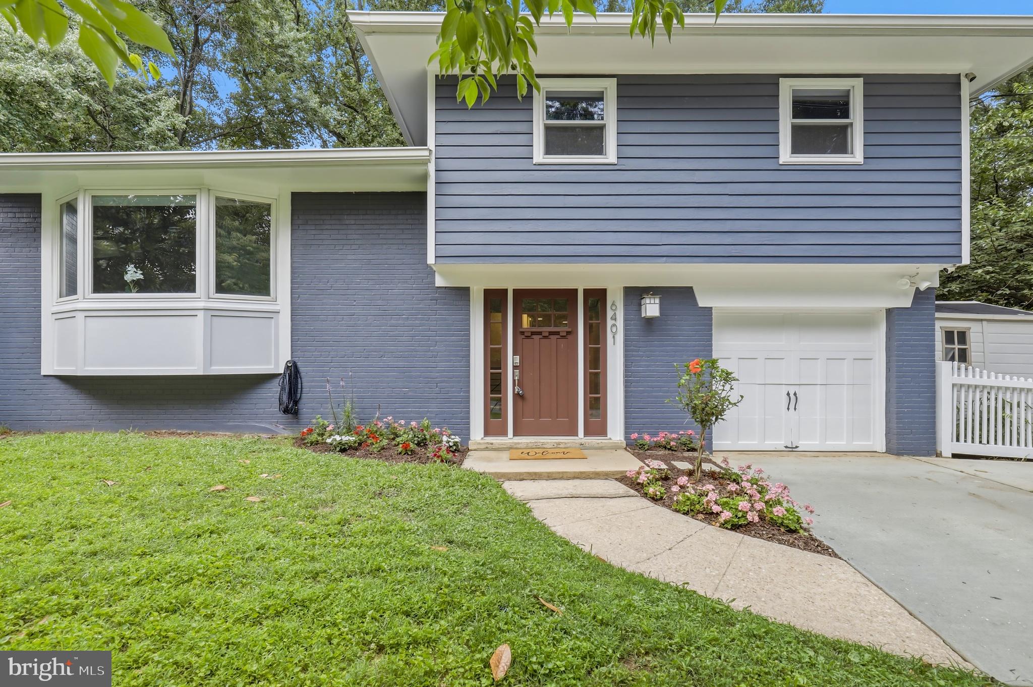 GREEN TREE MANOR - Residential