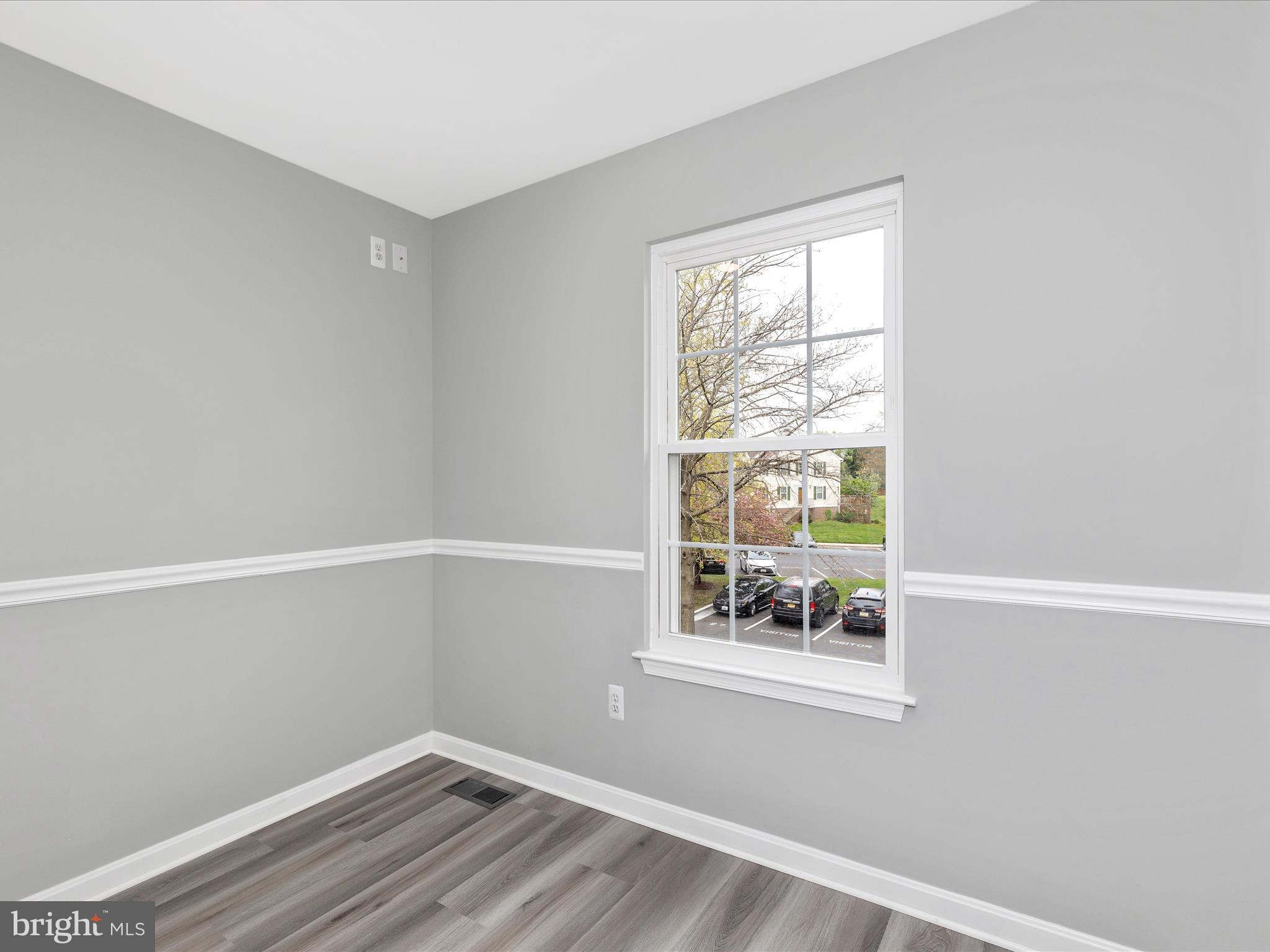 ROBIN MEADOWS - Residential