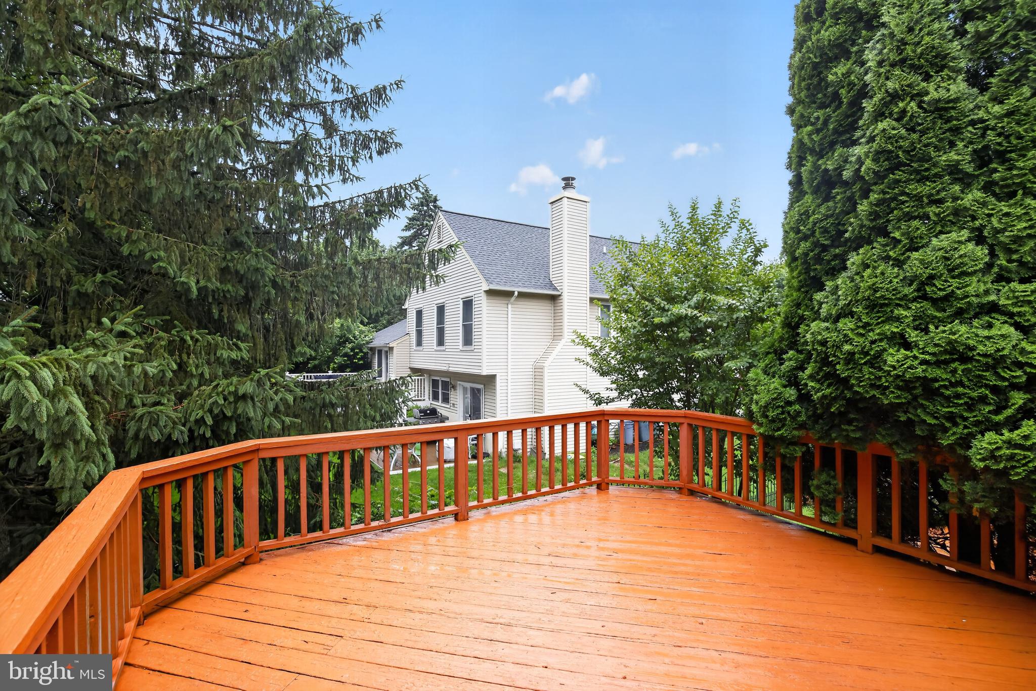 HUNT RIDGE - Residential
