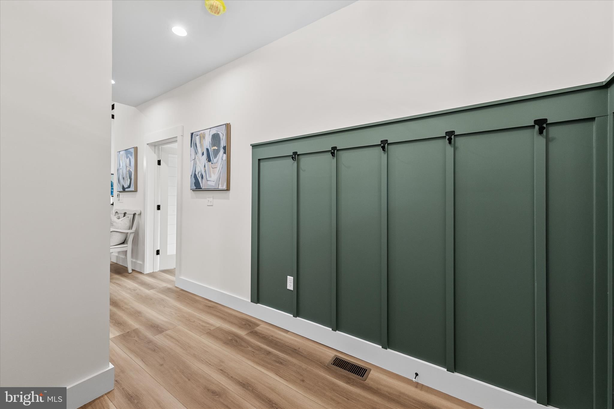 INGRAMS POINT - Residential