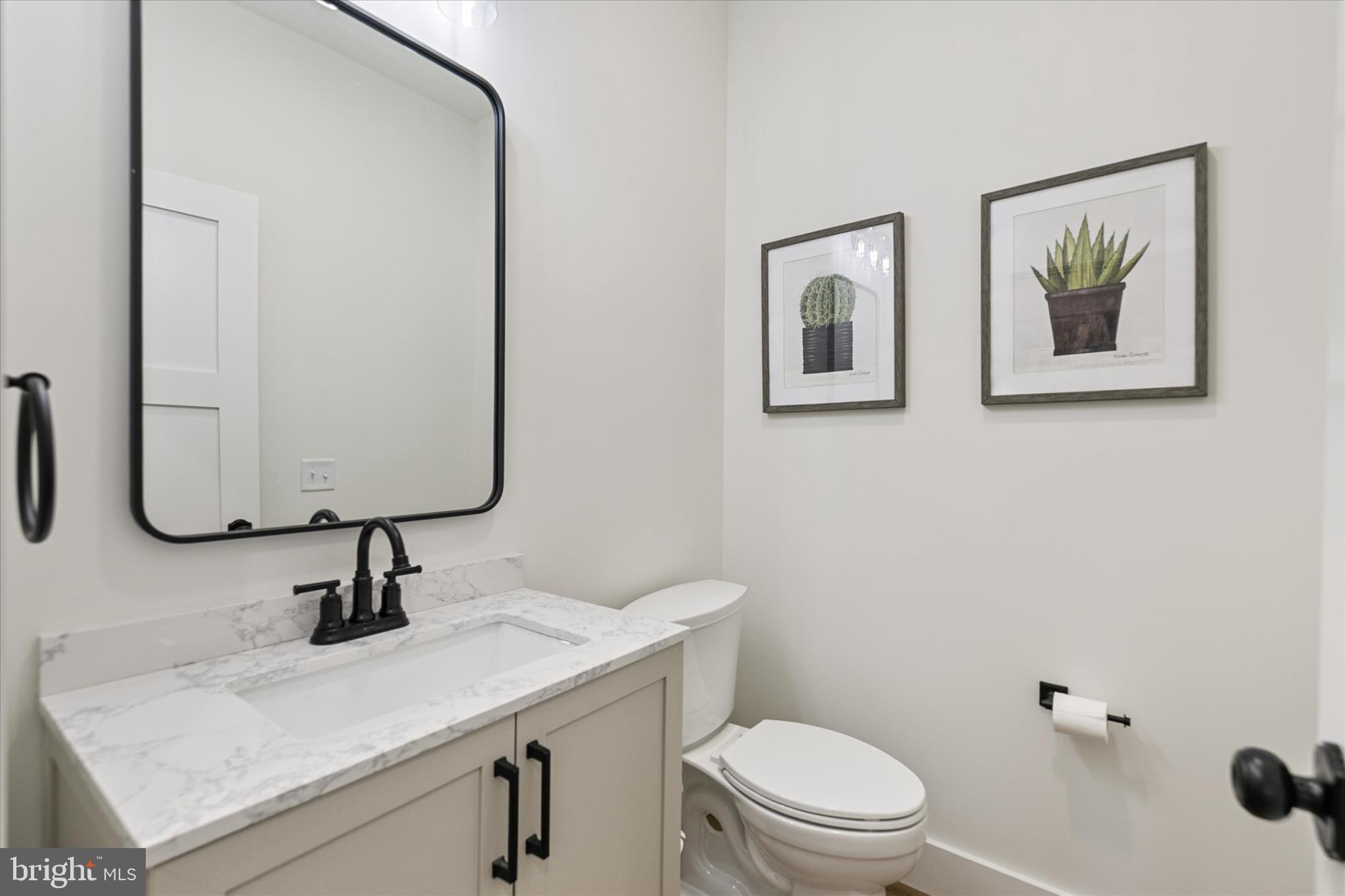 INGRAMS POINT - Residential