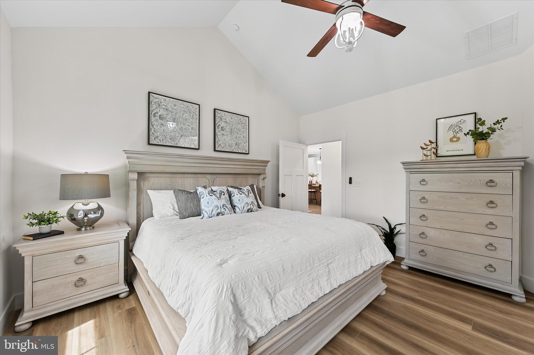INGRAMS POINT - Residential