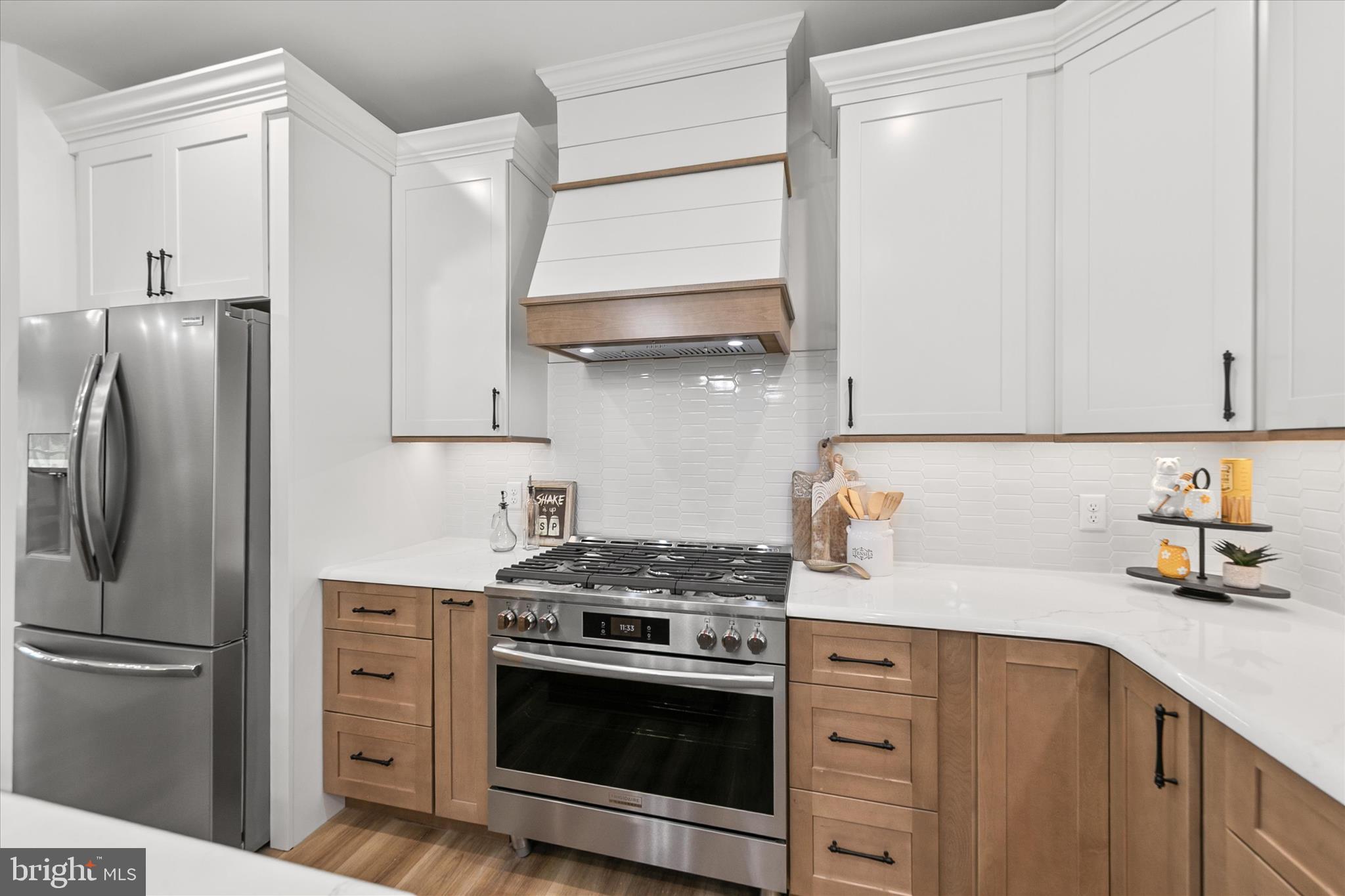 INGRAMS POINT - Residential