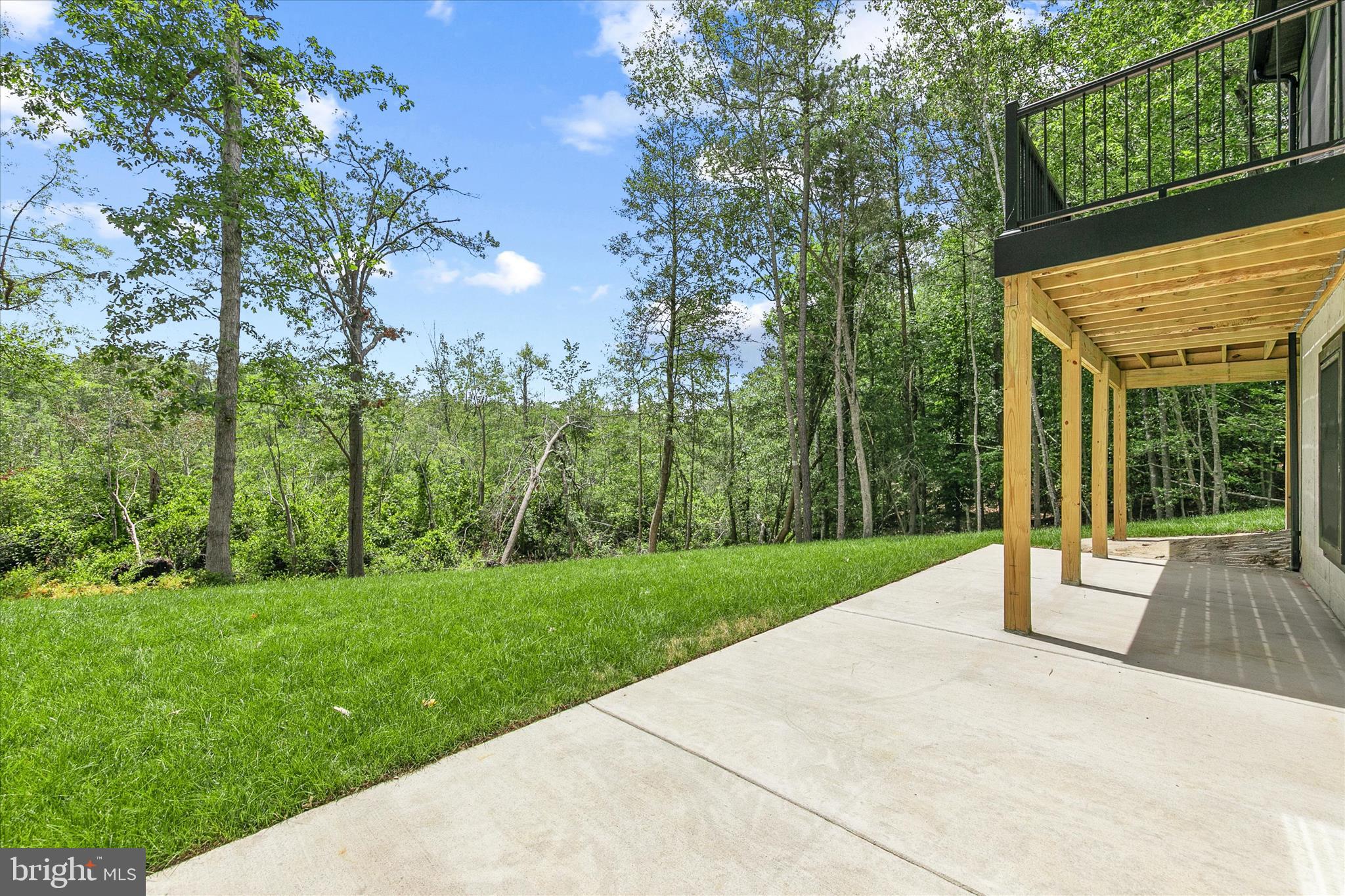 INGRAMS POINT - Residential