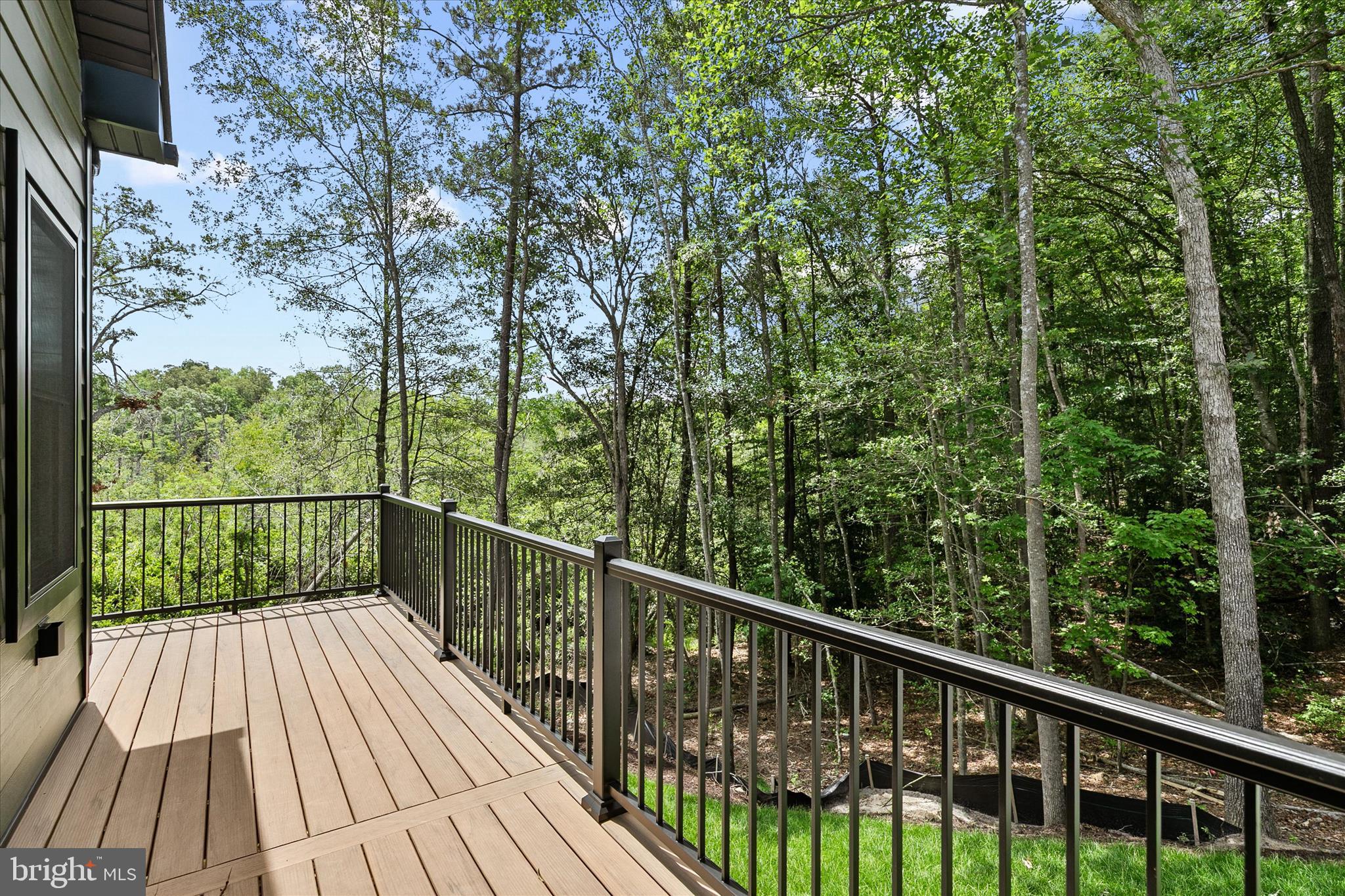 INGRAMS POINT - Residential