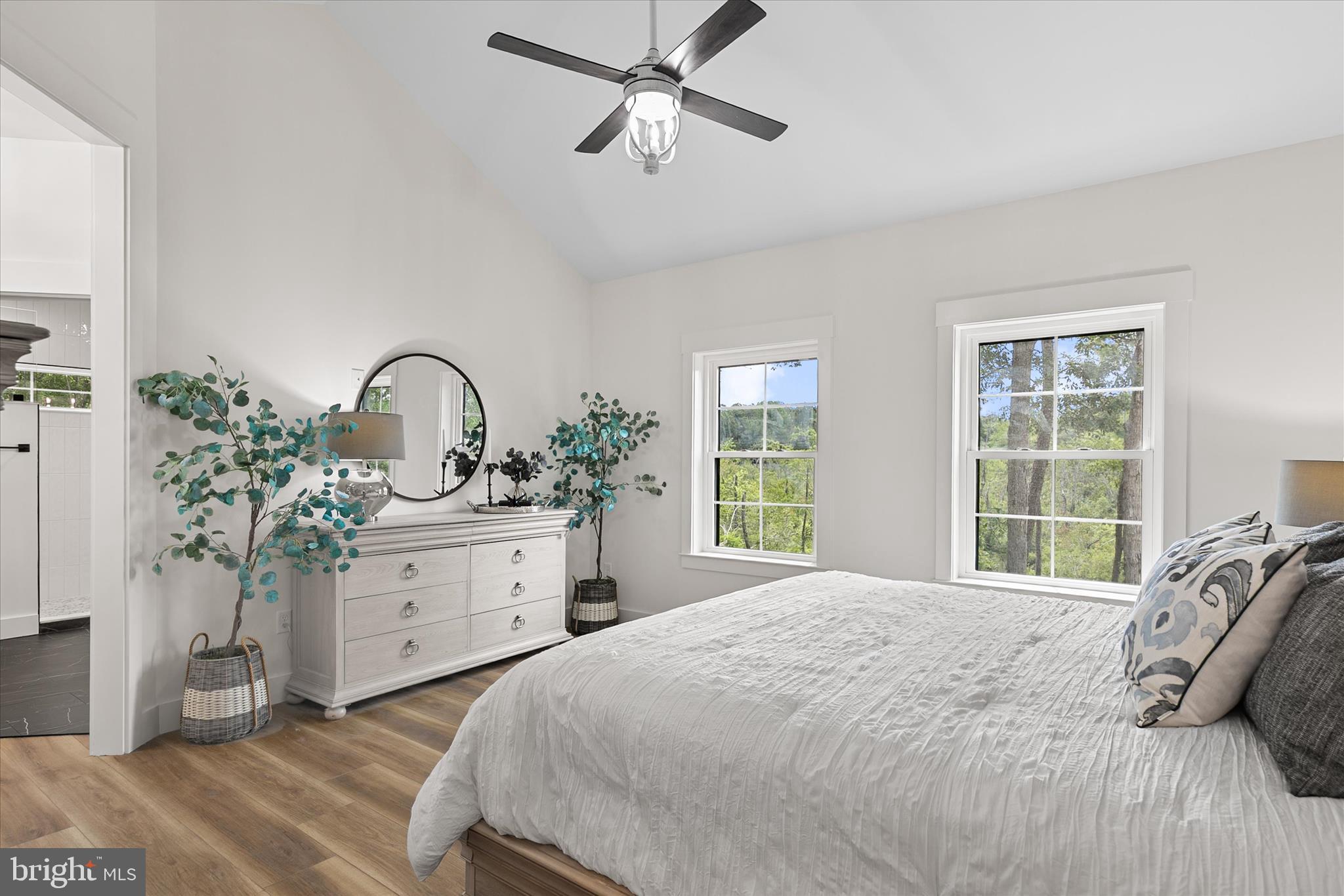 INGRAMS POINT - Residential