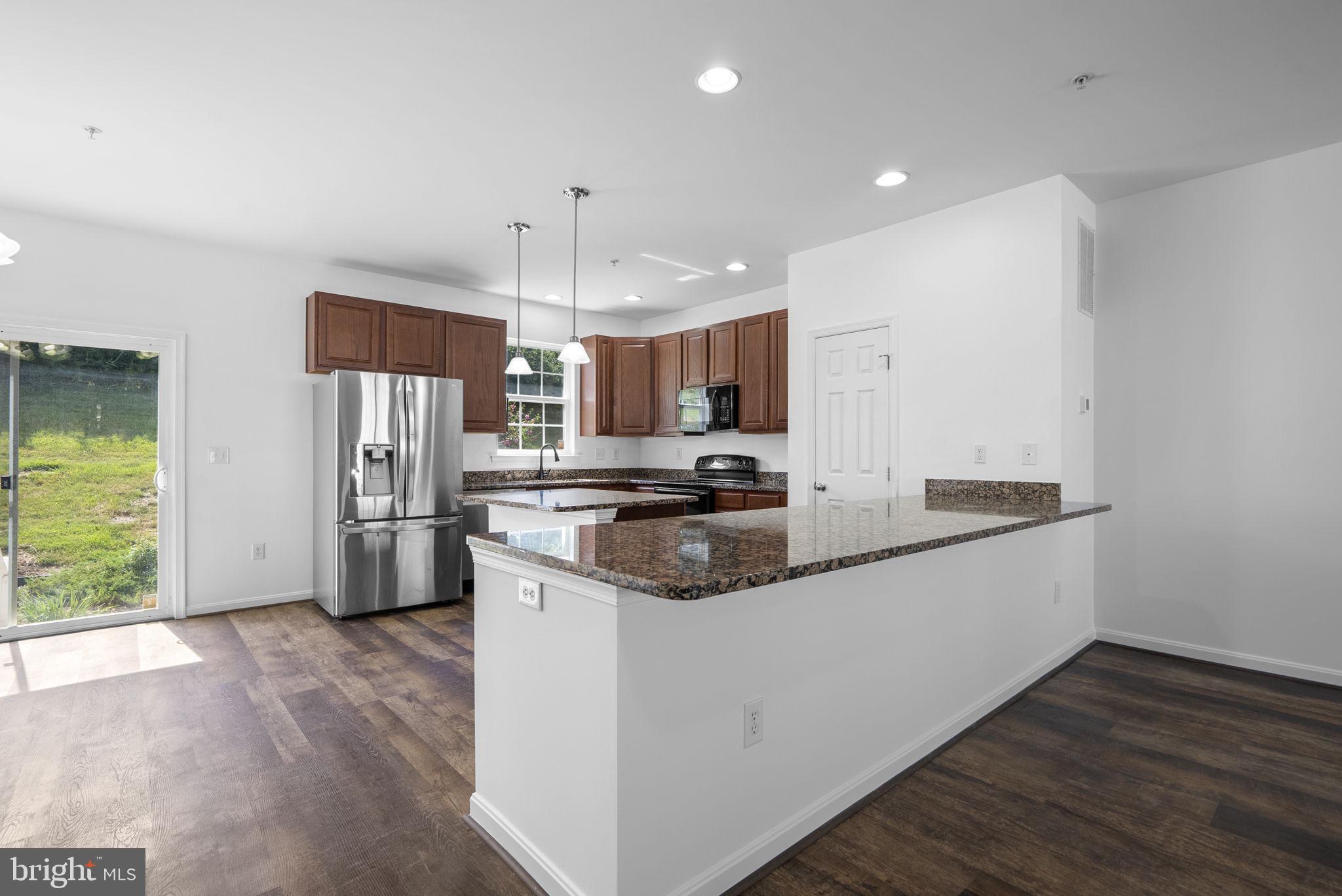 SAN FRANCISCO BY THE BAY - Residential