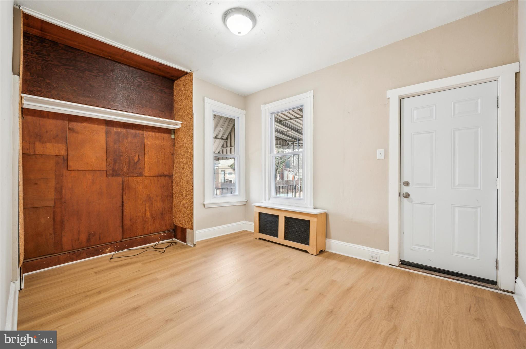 STRAWBERRY MANSION - Residential Lease