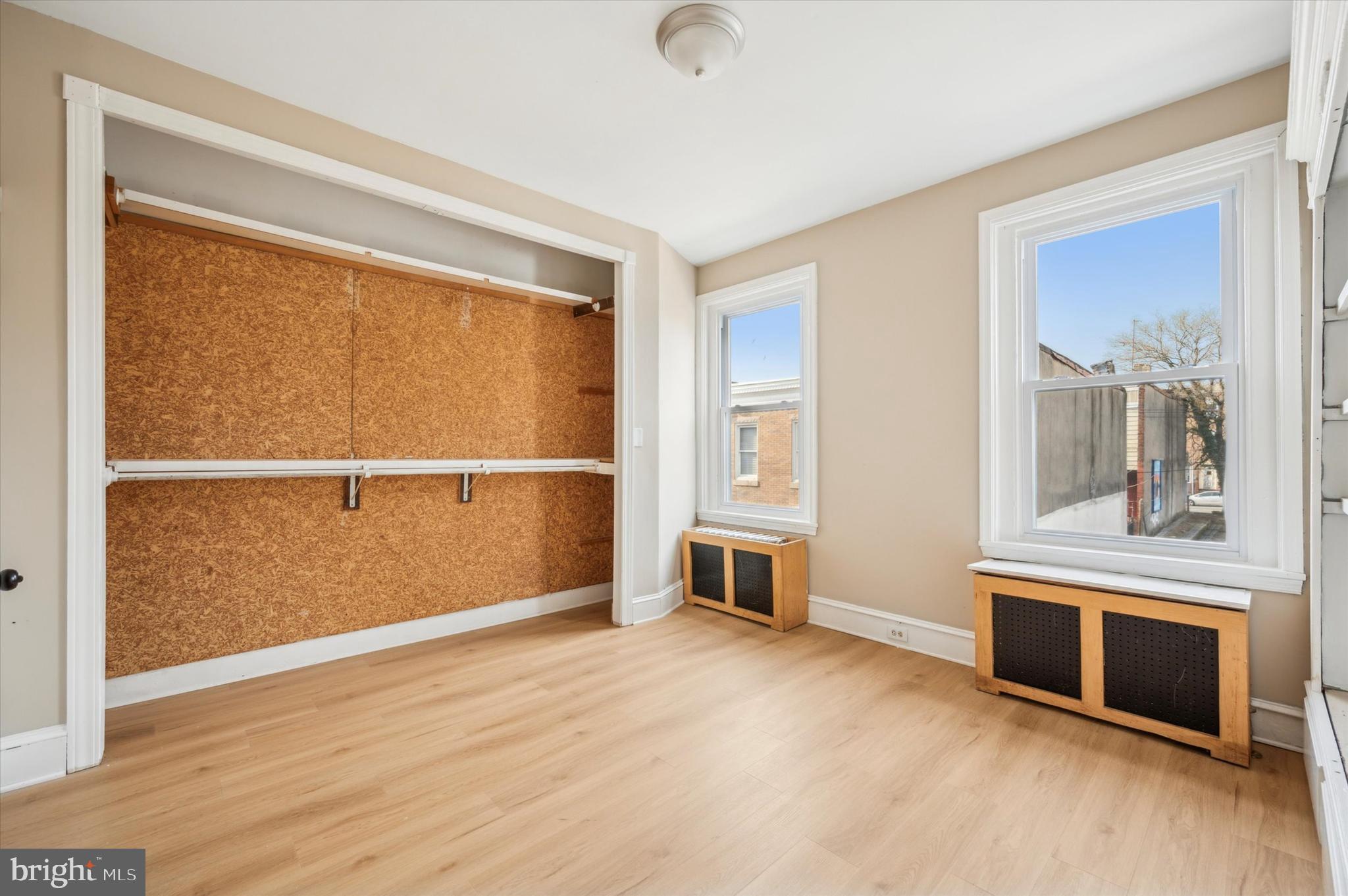 STRAWBERRY MANSION - Residential Lease