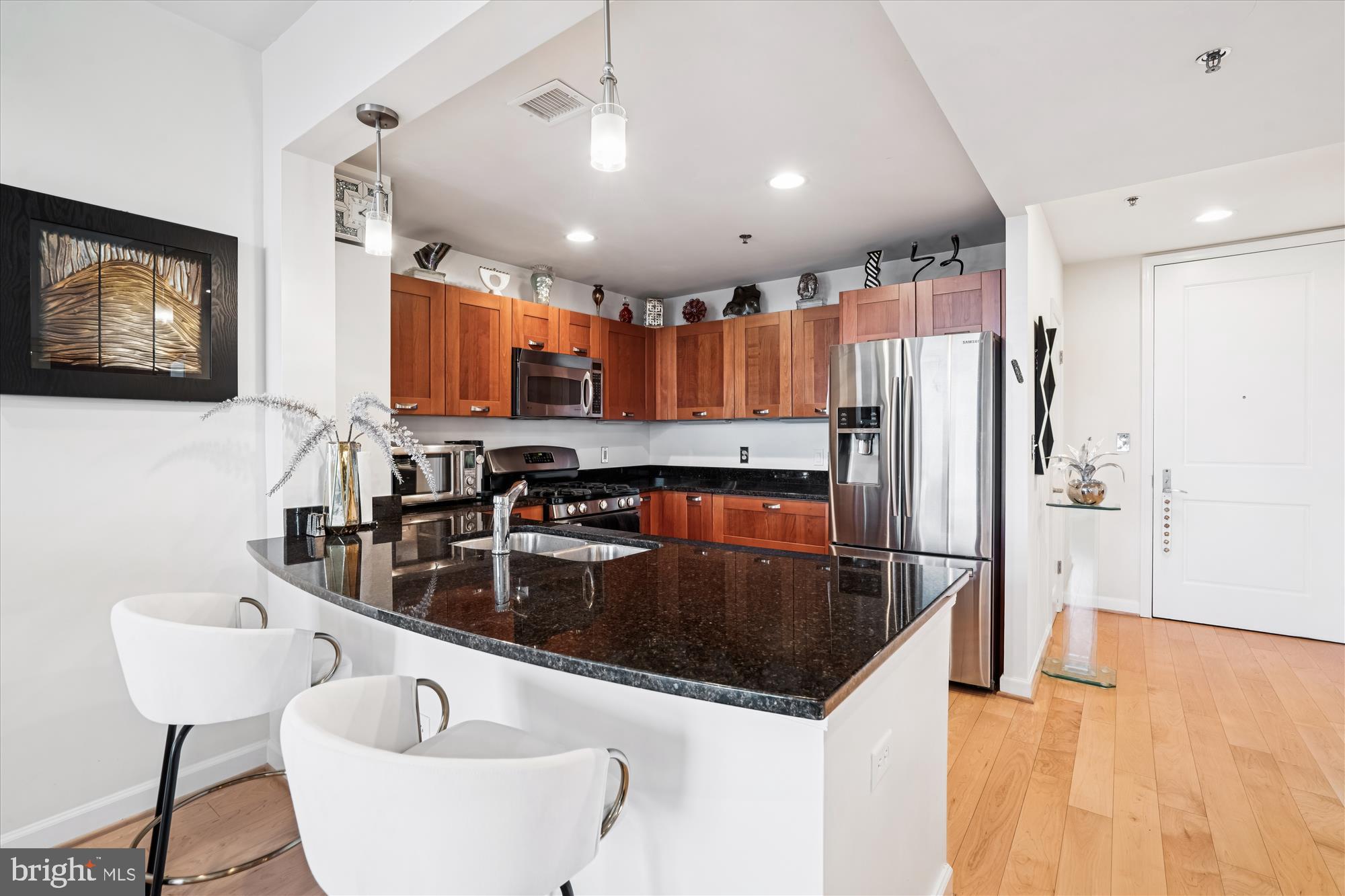 MIDTOWN BETHESDA NORTH - Residential