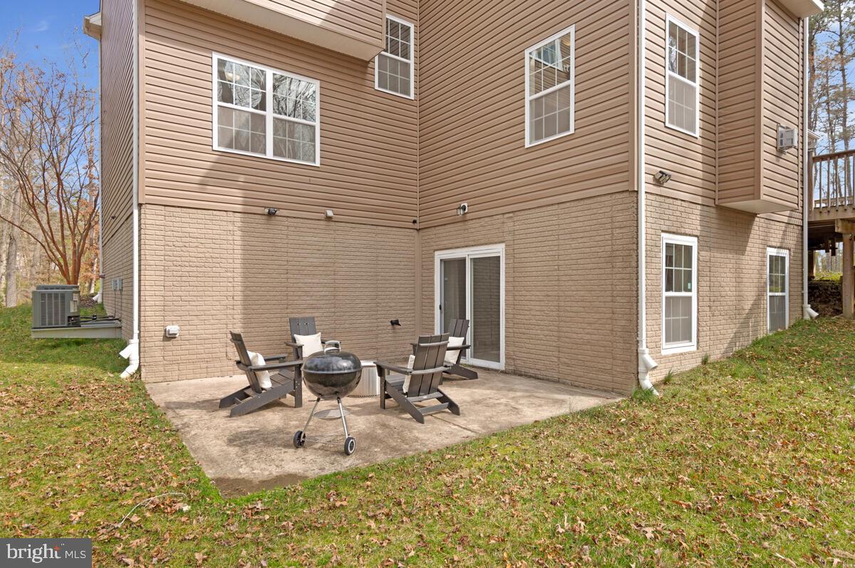 RIDGE GROVE ESTATES - Residential