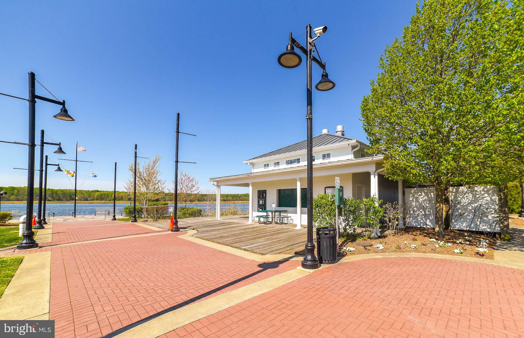 LEONARDTOWN - Residential