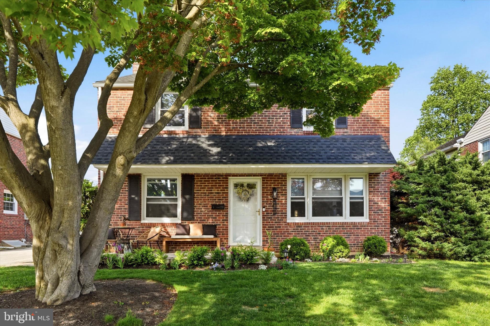 PADDOCK FARMS - Residential