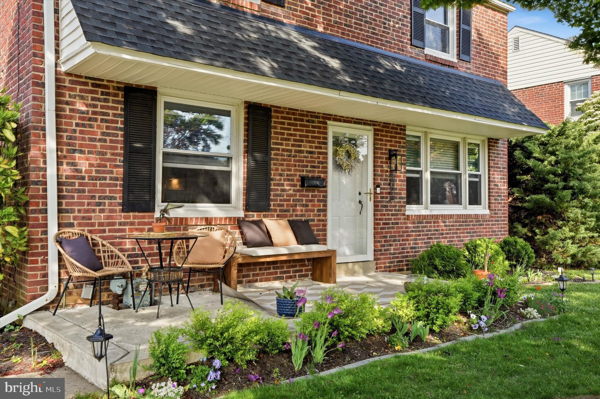 PADDOCK FARMS - Residential