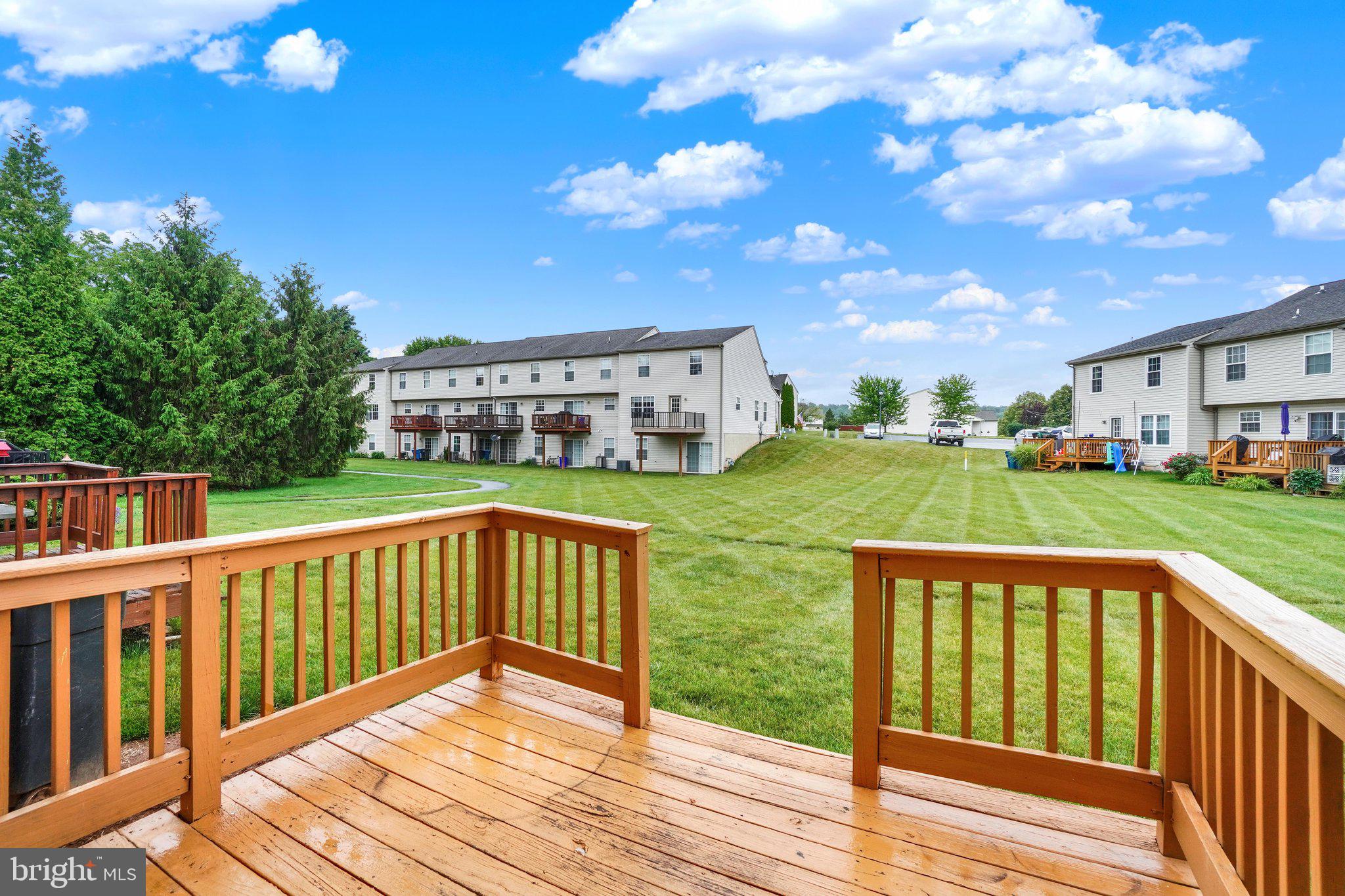 ORCHARD GLEN - Residential