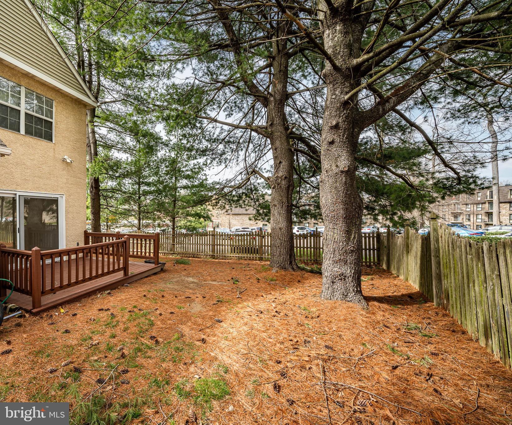 BEAVER COURT - Residential Lease