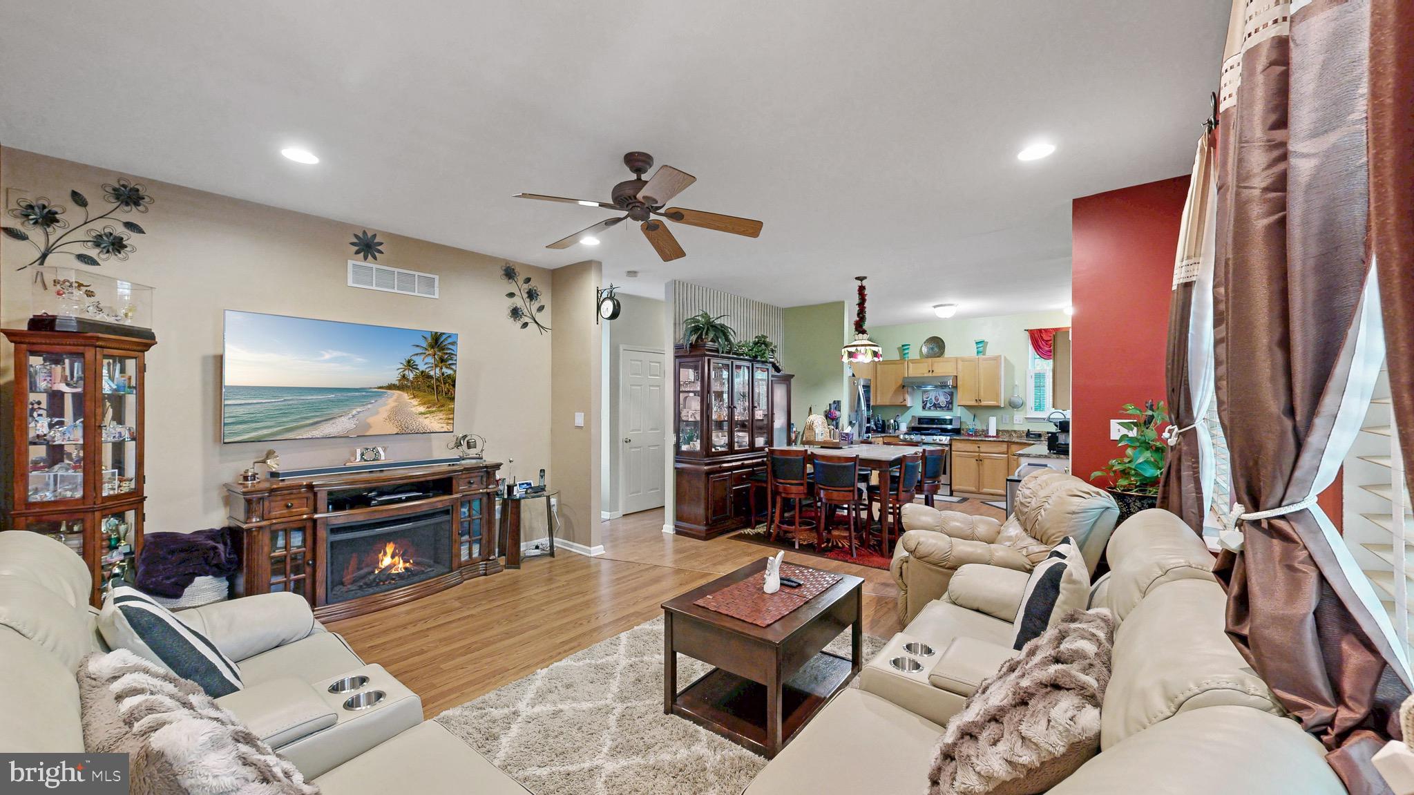 BRENNAN ESTATES - Residential