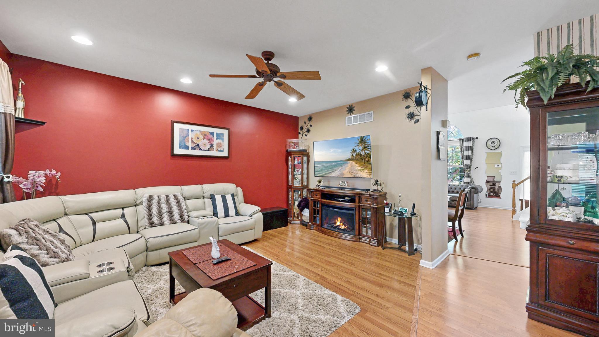 BRENNAN ESTATES - Residential