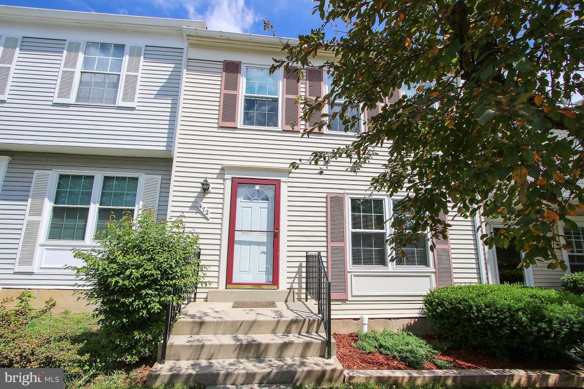 Charming townhome in Gaithersburg! This home features 3BR with 2 full and 2 half BA. ML features updated kitchen with SS appliances, HW floors, and bright living and dining areas. Enjoy entertaining on the large back deck!  UL features large MBR with ensuite. LL has large family room, additional storage, laundry, and half bath. Minutes to Olde Town Gaithersburg, I270, and more! 3D Tour available!