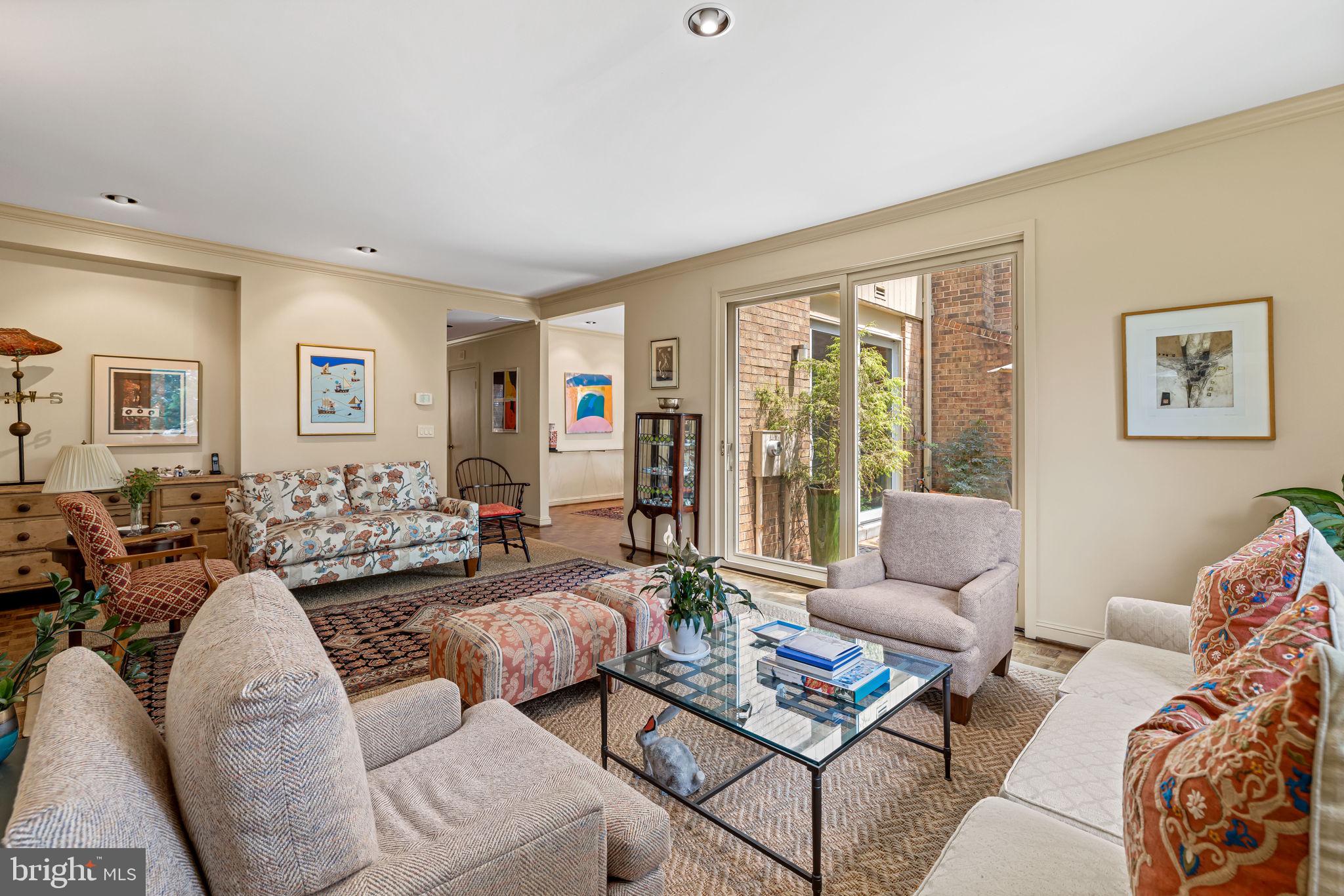 CROSS KEYS - Residential