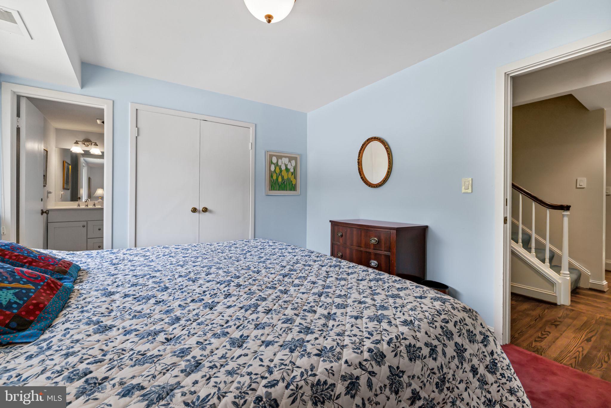 CROSS KEYS - Residential