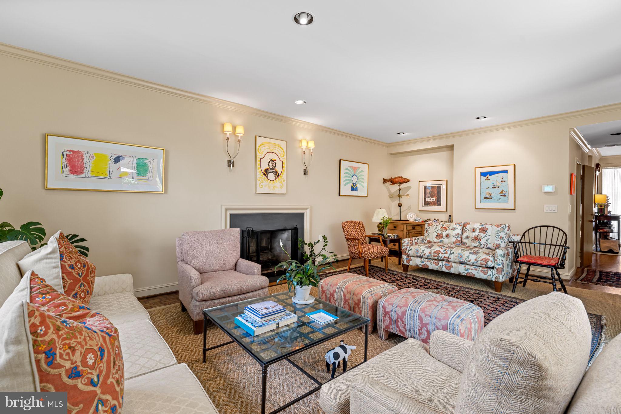 CROSS KEYS - Residential