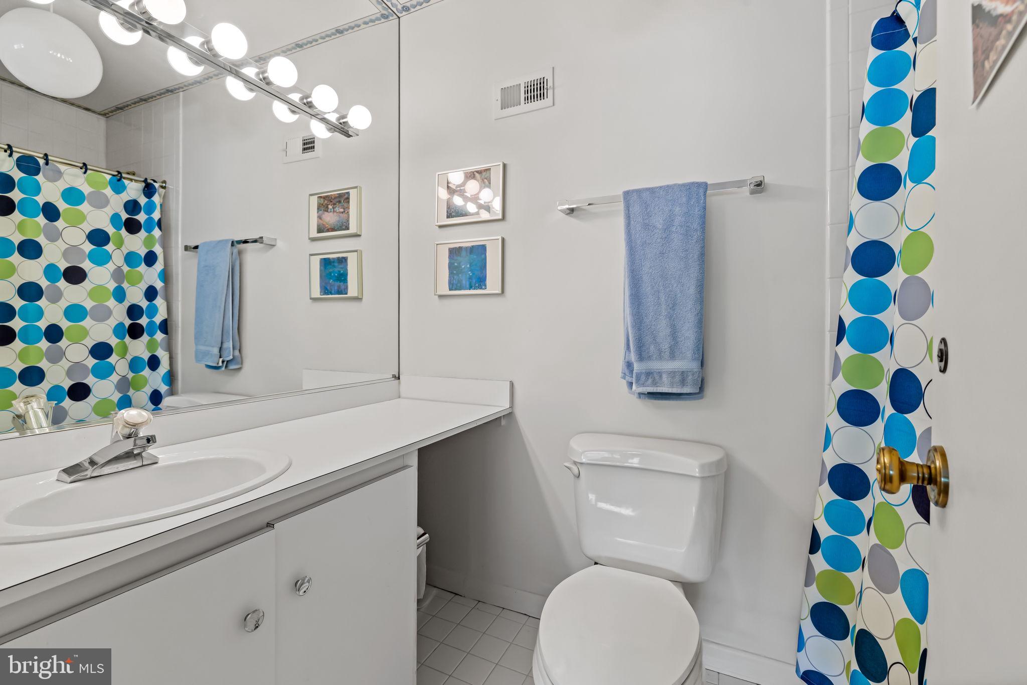 CROSS KEYS - Residential