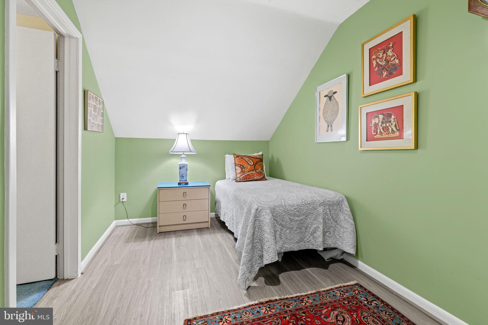 CROSS KEYS - Residential
