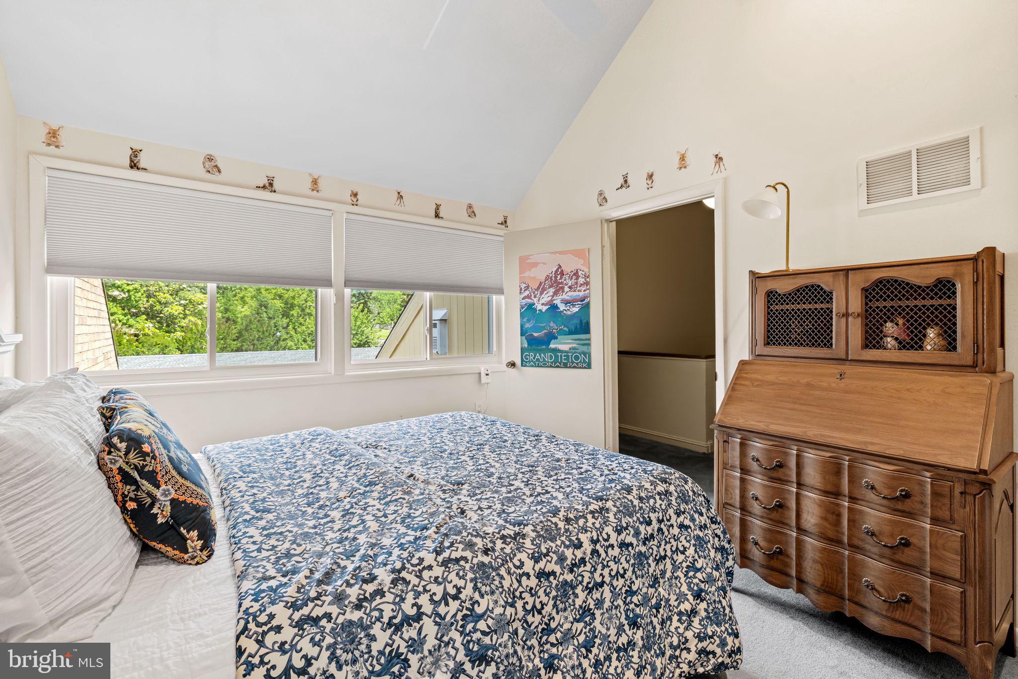 CROSS KEYS - Residential