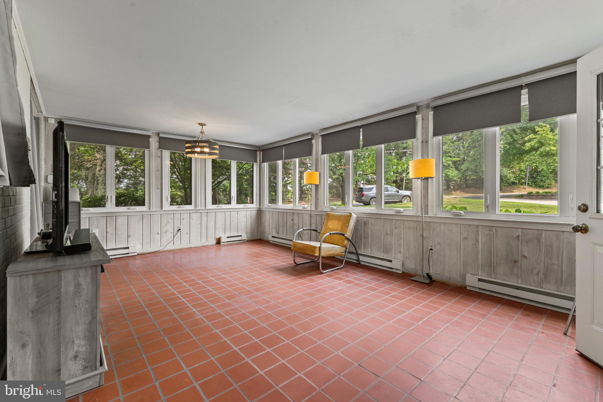 WESTBRIAR COUNTRY CLUB ESTATES - Residential